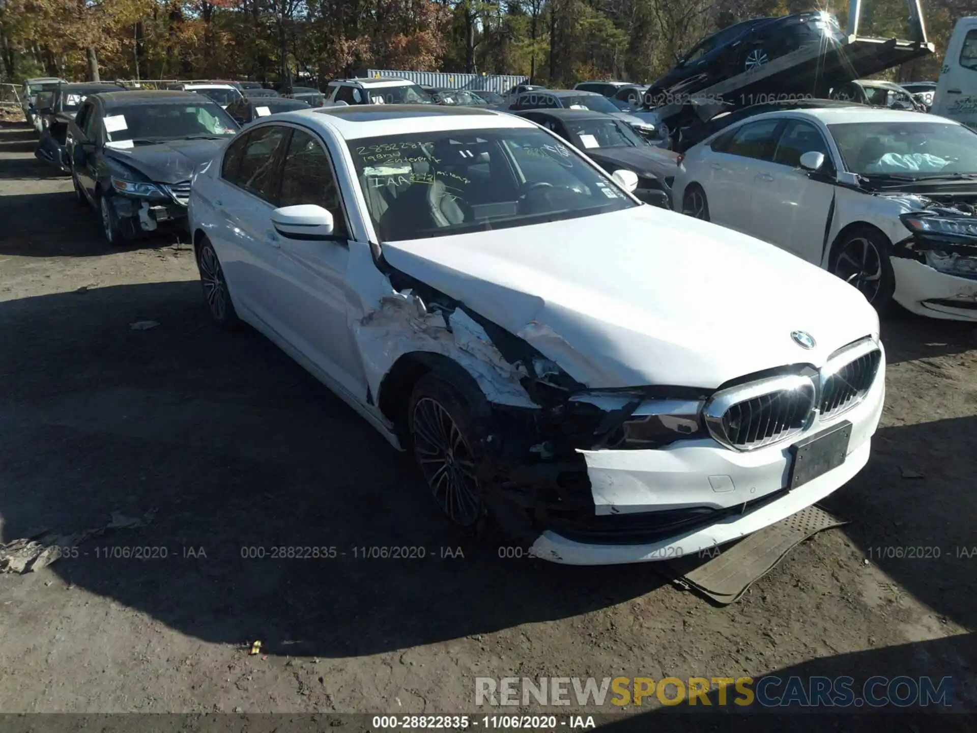 1 Photograph of a damaged car WBAJA7C51KWW17647 BMW 5 SERIES 2019