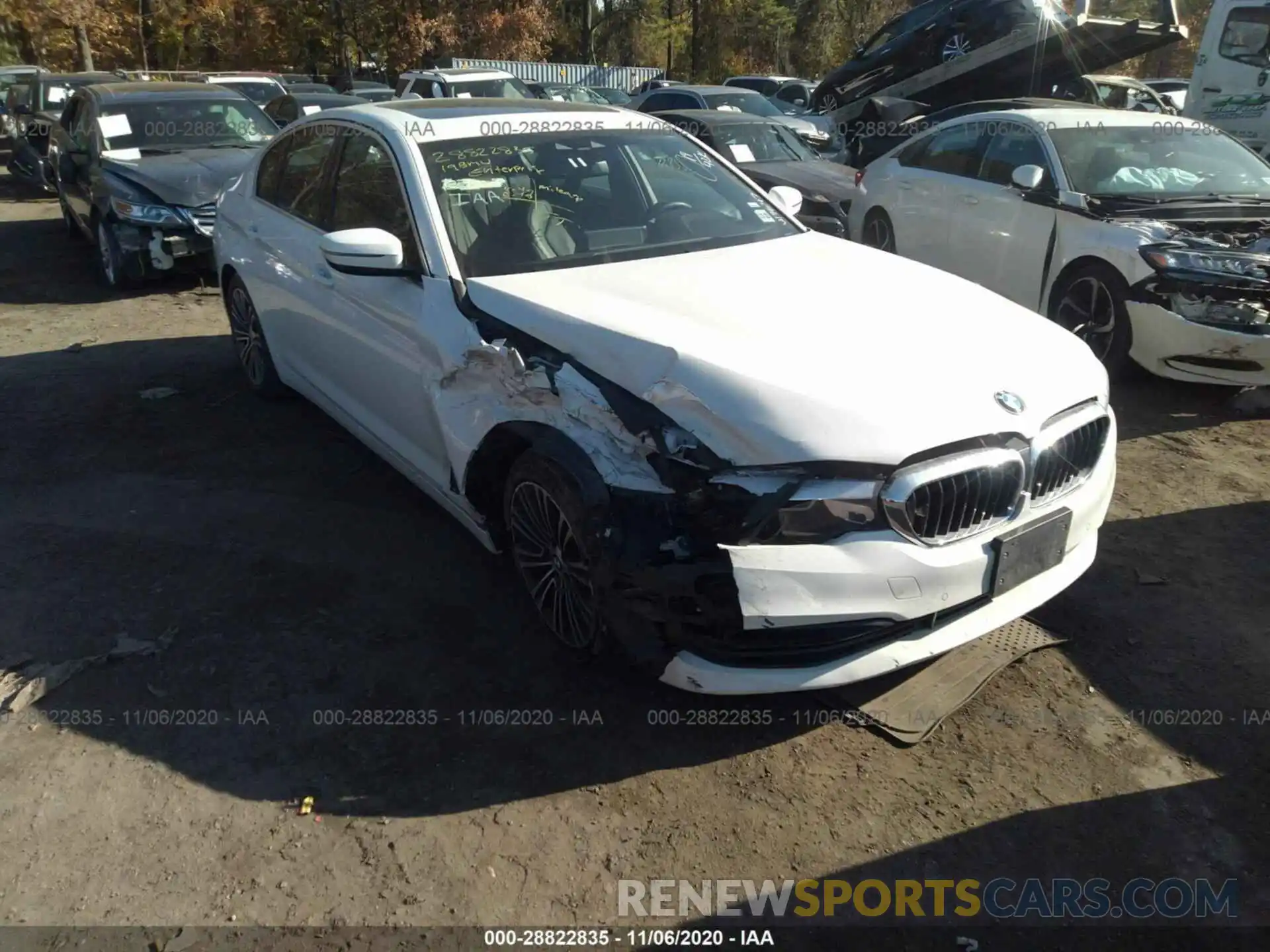 6 Фотография поврежденного автомобиля WBAJA7C51KWW17647 BMW 5 SERIES 2019
