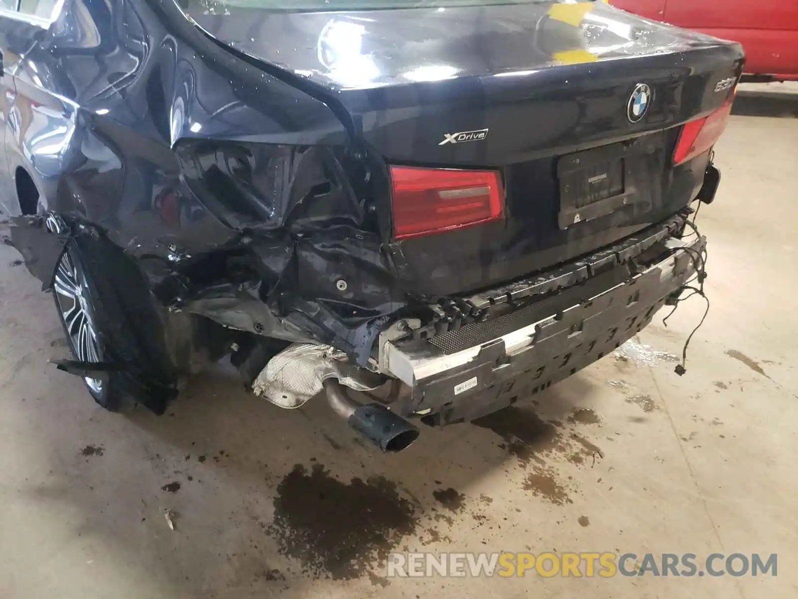 9 Photograph of a damaged car WBAJA7C51KWW28177 BMW 5 SERIES 2019