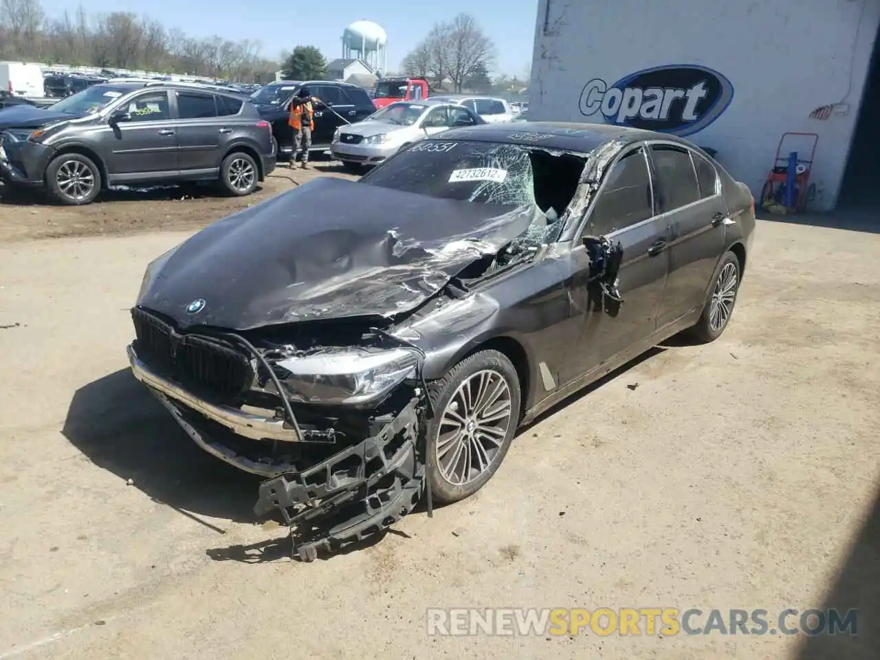 2 Photograph of a damaged car WBAJA7C51KWW39745 BMW 5 SERIES 2019