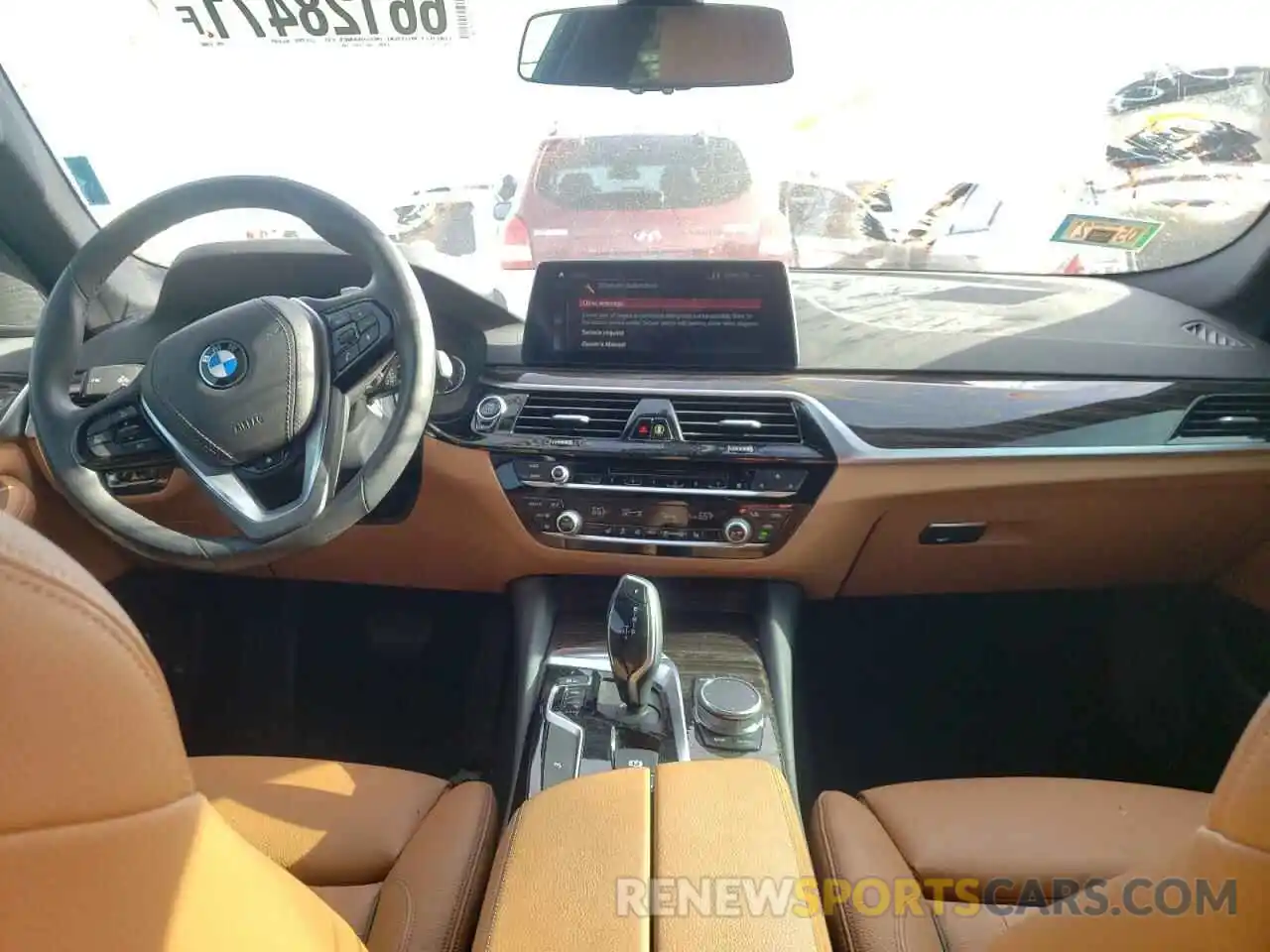 9 Фотография поврежденного автомобиля WBAJA7C52KG910001 BMW 5 SERIES 2019