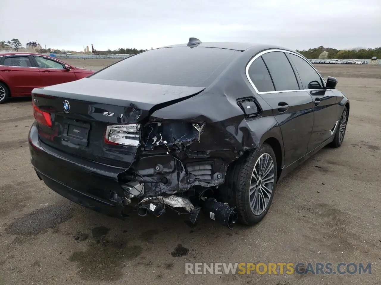 4 Photograph of a damaged car WBAJA7C52KG911553 BMW 5 SERIES 2019