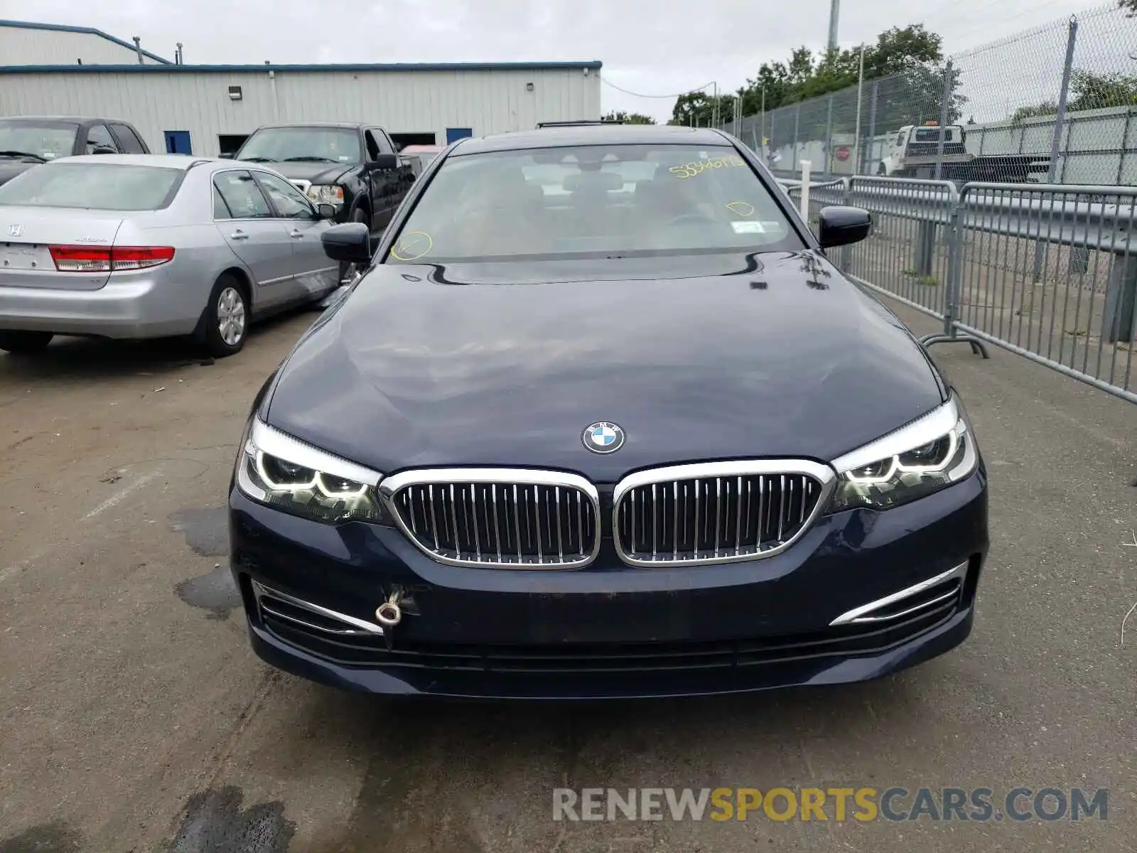 9 Photograph of a damaged car WBAJA7C52KG911567 BMW 5 SERIES 2019