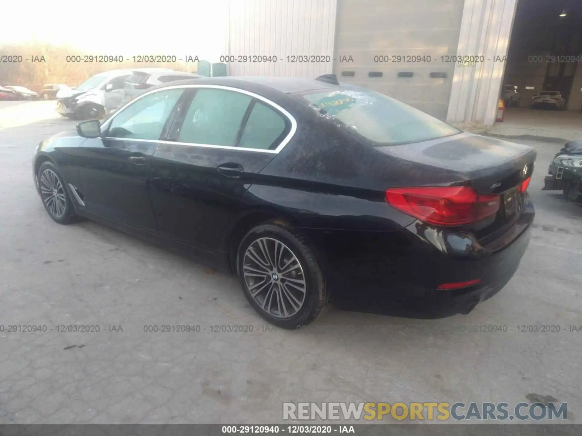 3 Фотография поврежденного автомобиля WBAJA7C52KG912136 BMW 5 SERIES 2019