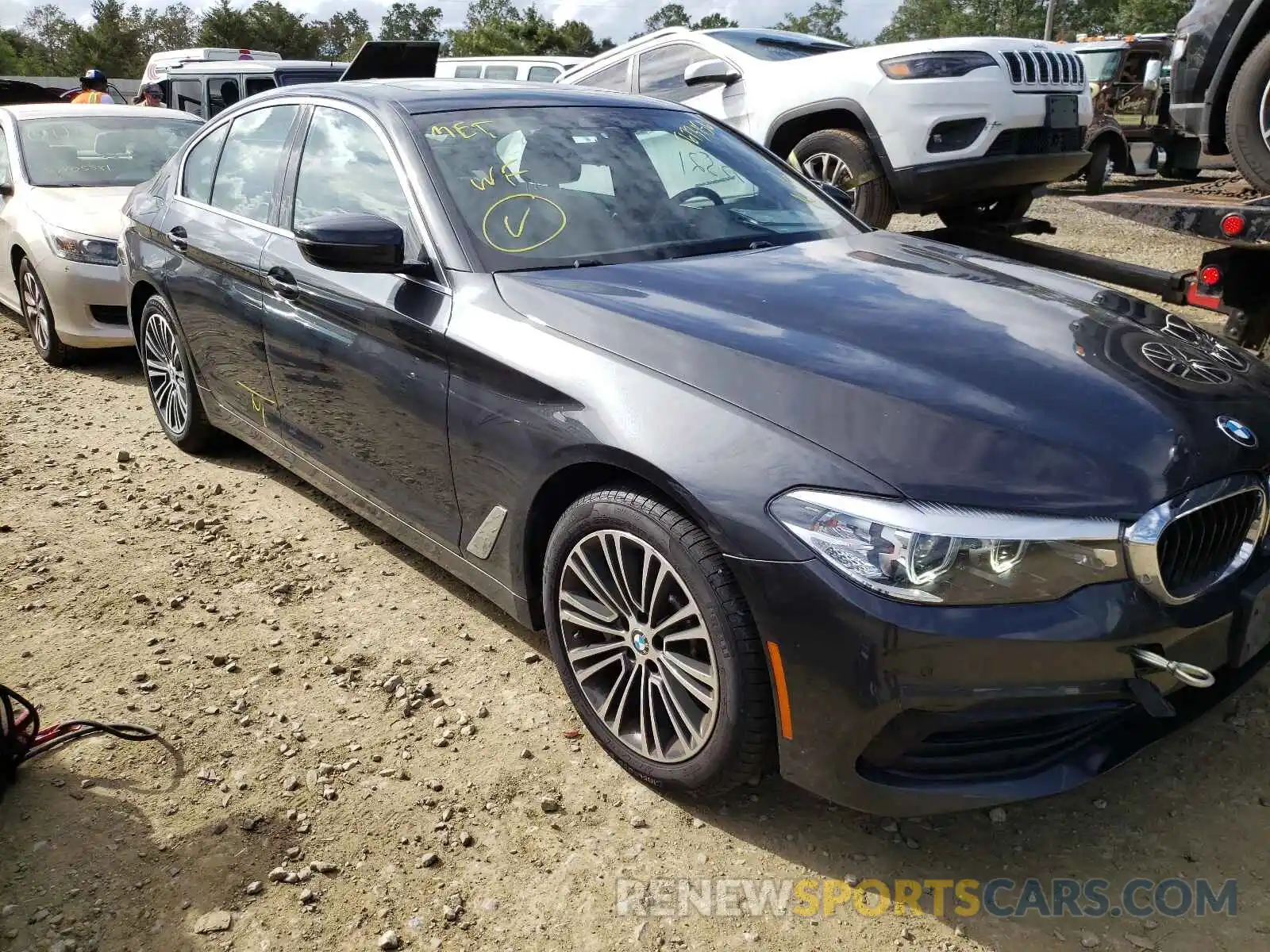 1 Photograph of a damaged car WBAJA7C52KWW08665 BMW 5 SERIES 2019