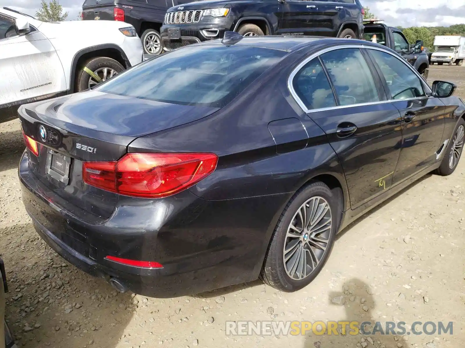 4 Photograph of a damaged car WBAJA7C52KWW08665 BMW 5 SERIES 2019