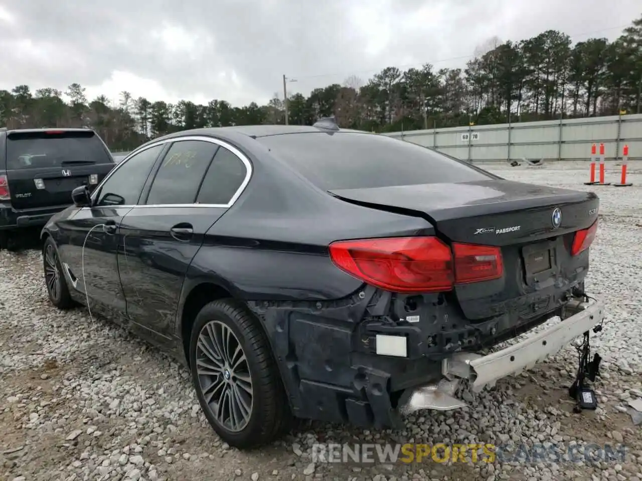 3 Photograph of a damaged car WBAJA7C52KWW10416 BMW 5 SERIES 2019