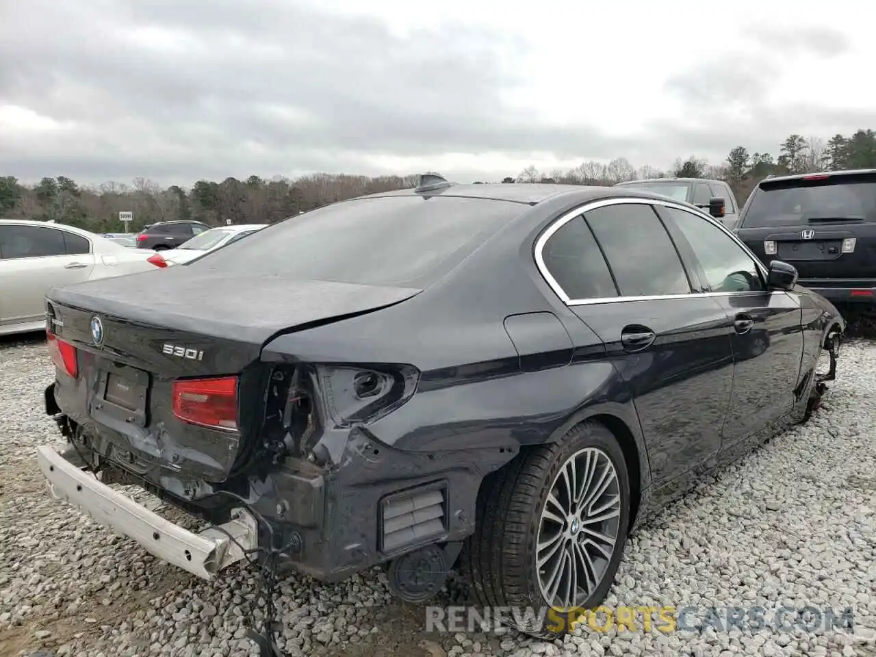 4 Photograph of a damaged car WBAJA7C52KWW10416 BMW 5 SERIES 2019