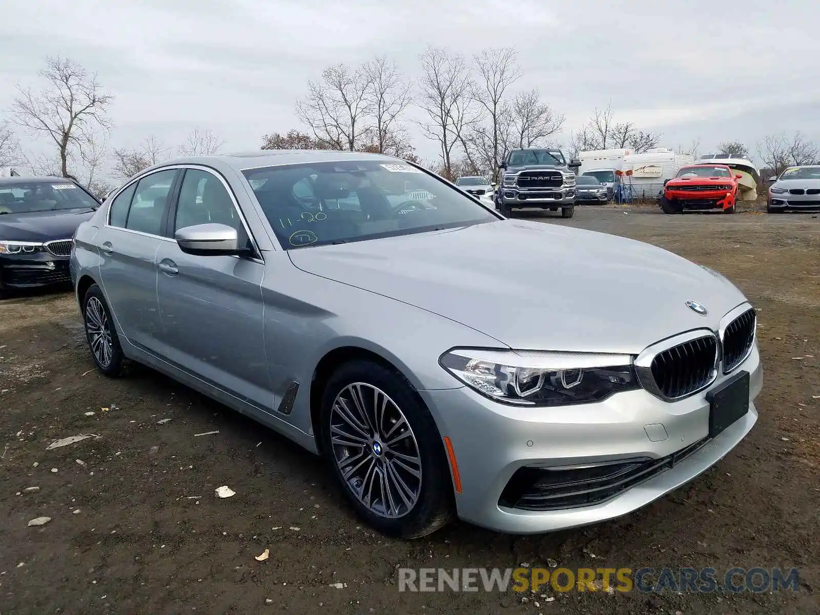 1 Photograph of a damaged car WBAJA7C52KWW19584 BMW 5 SERIES 2019