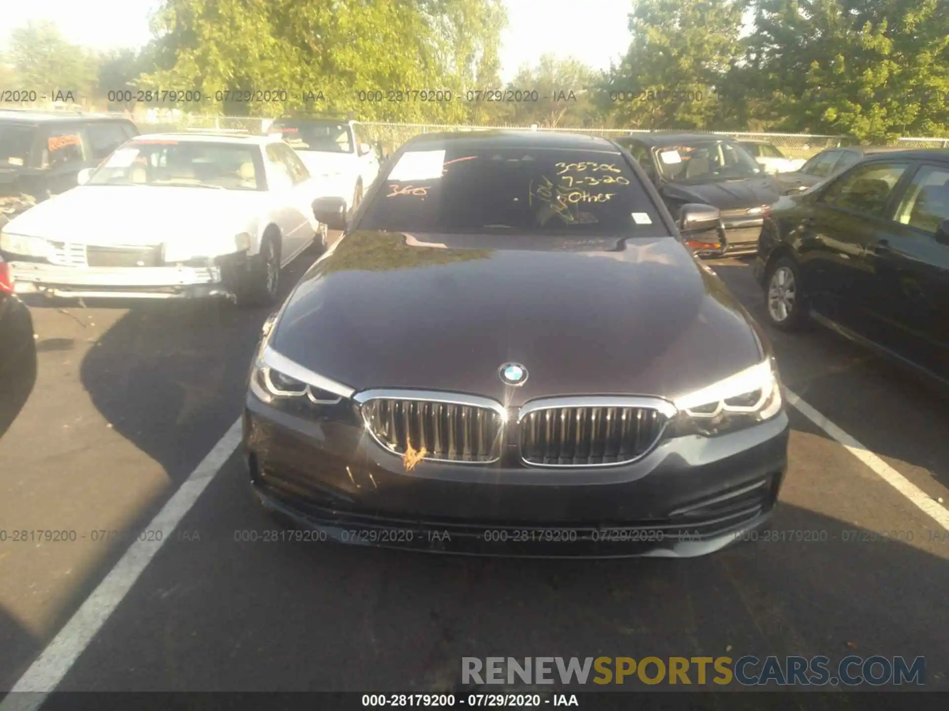 6 Photograph of a damaged car WBAJA7C52KWW30388 BMW 5 SERIES 2019