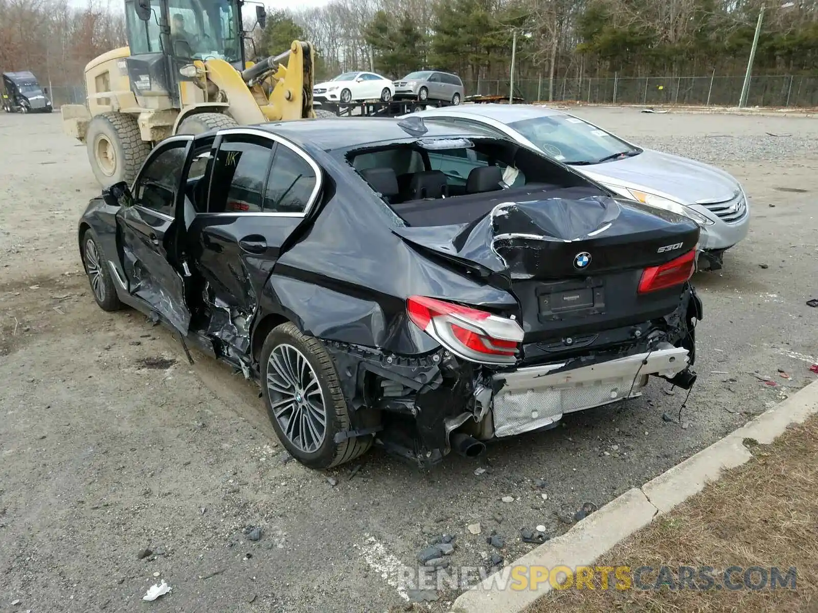 3 Фотография поврежденного автомобиля WBAJA7C52KWW41648 BMW 5 SERIES 2019