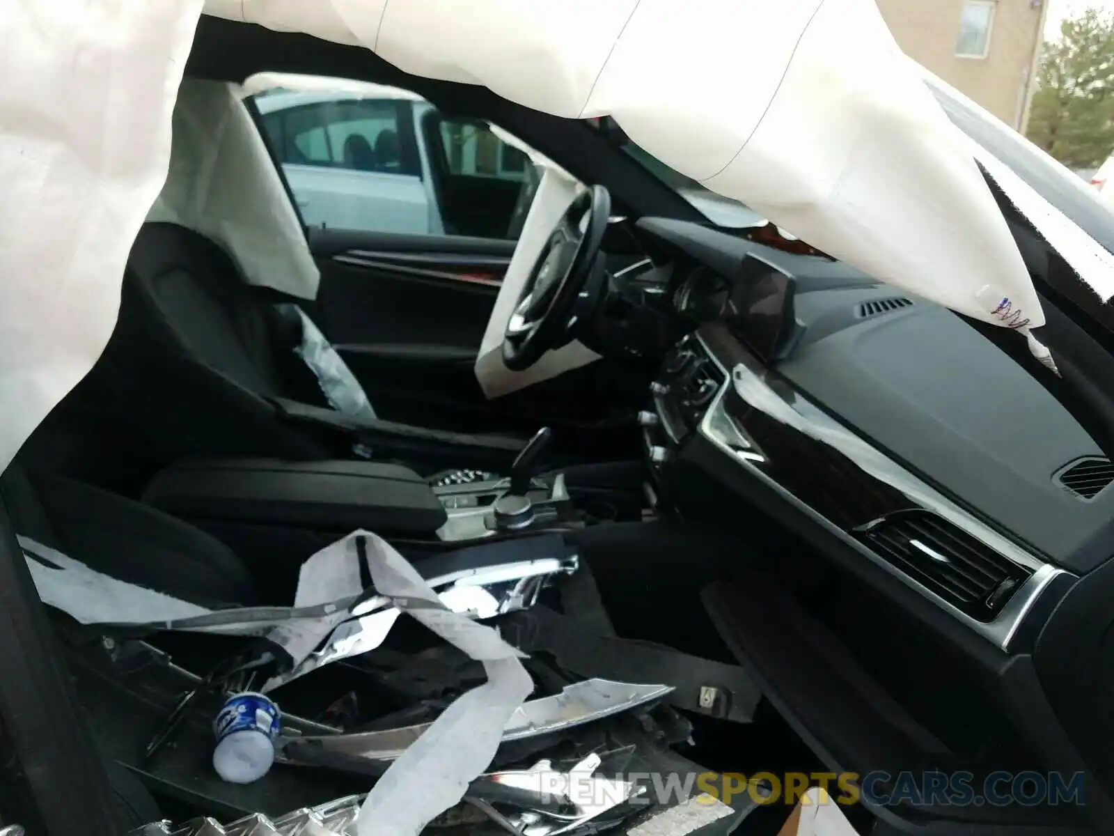 5 Photograph of a damaged car WBAJA7C52KWW41648 BMW 5 SERIES 2019