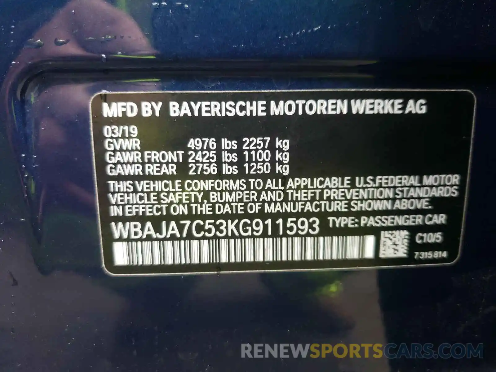 10 Фотография поврежденного автомобиля WBAJA7C53KG911593 BMW 5 SERIES 2019