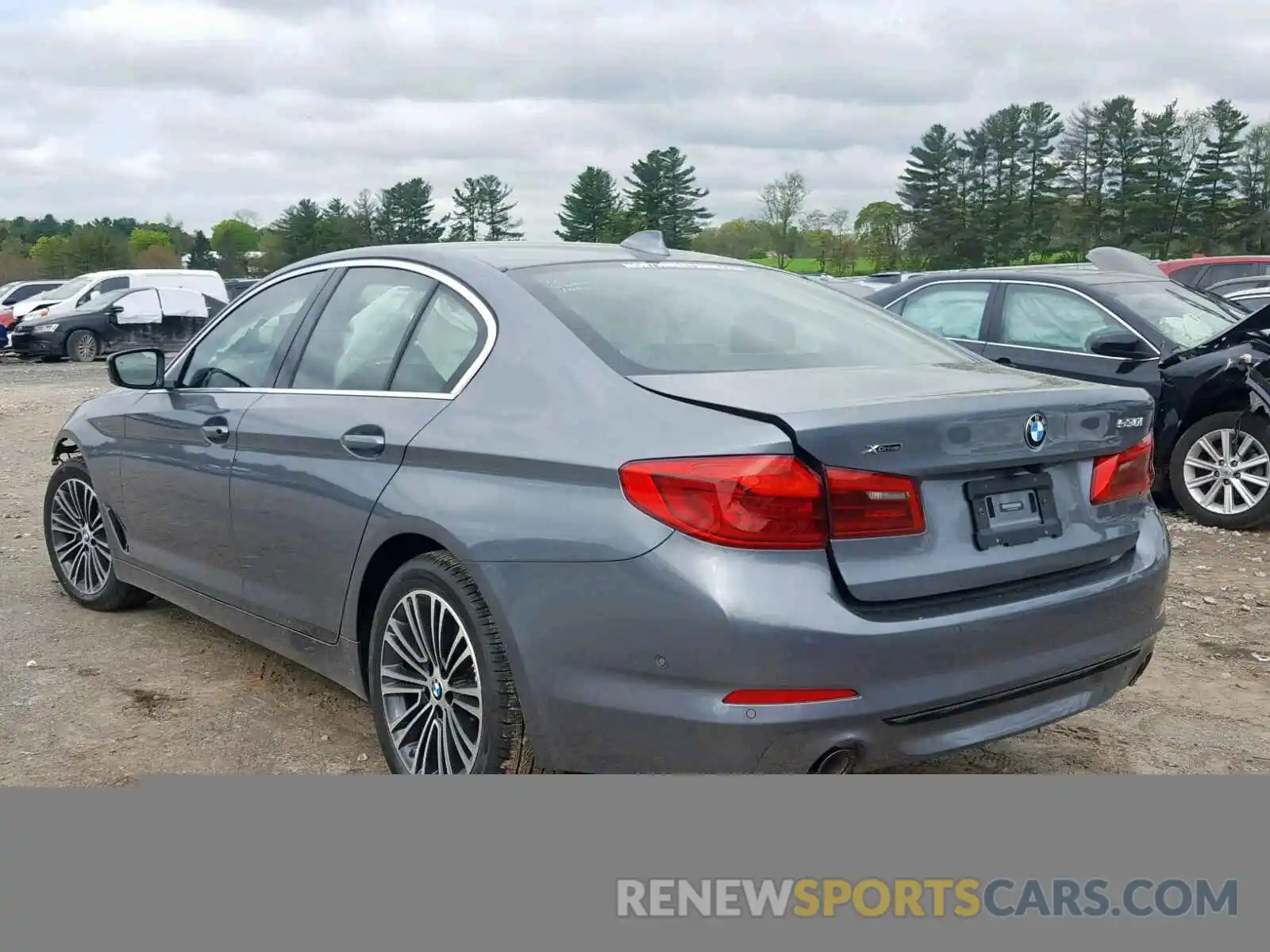 3 Photograph of a damaged car WBAJA7C53KWW02888 BMW 5 SERIES 2019