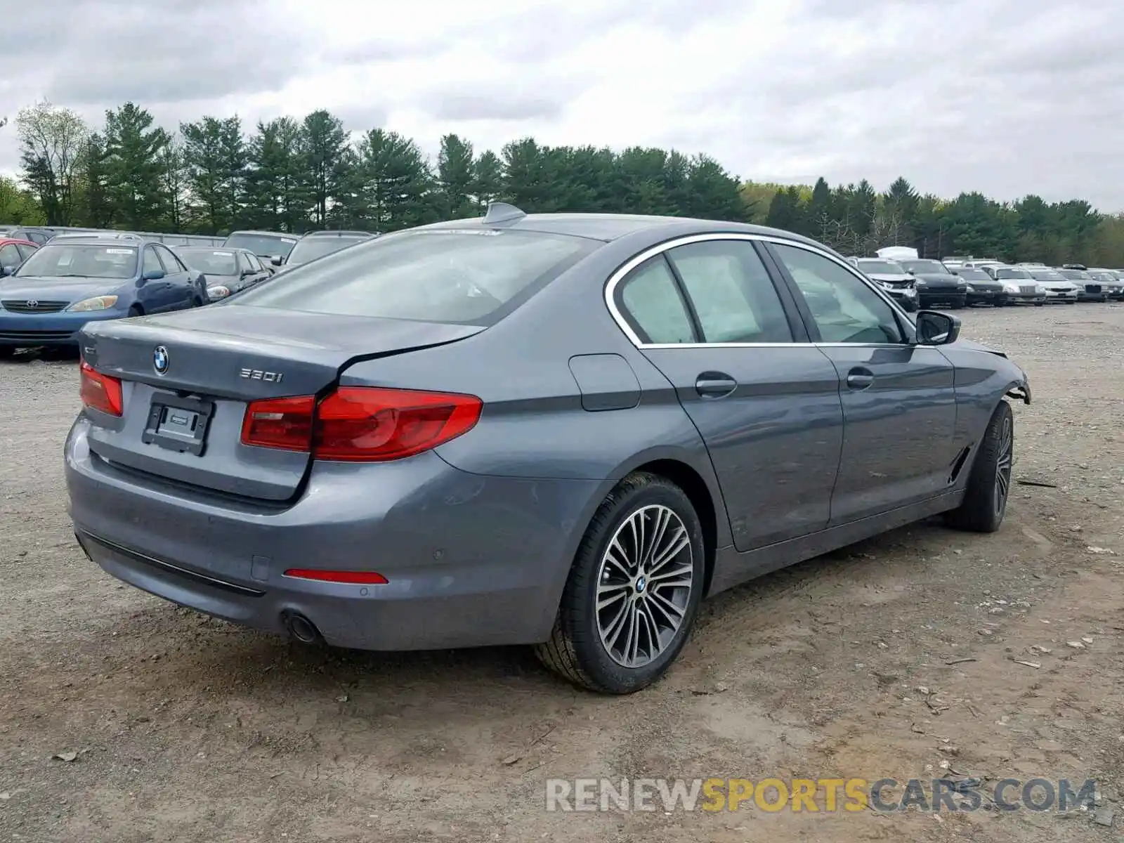 4 Photograph of a damaged car WBAJA7C53KWW02888 BMW 5 SERIES 2019