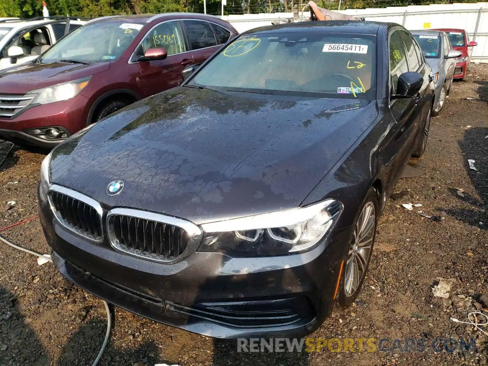 2 Фотография поврежденного автомобиля WBAJA7C53KWW07282 BMW 5 SERIES 2019