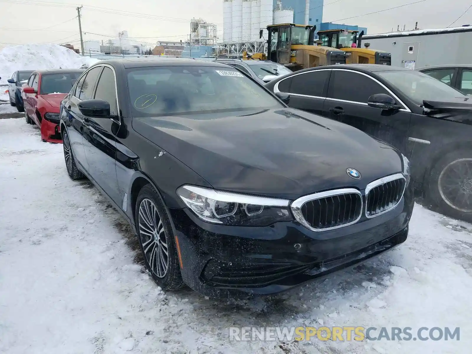 1 Фотография поврежденного автомобиля WBAJA7C53KWW13289 BMW 5 SERIES 2019