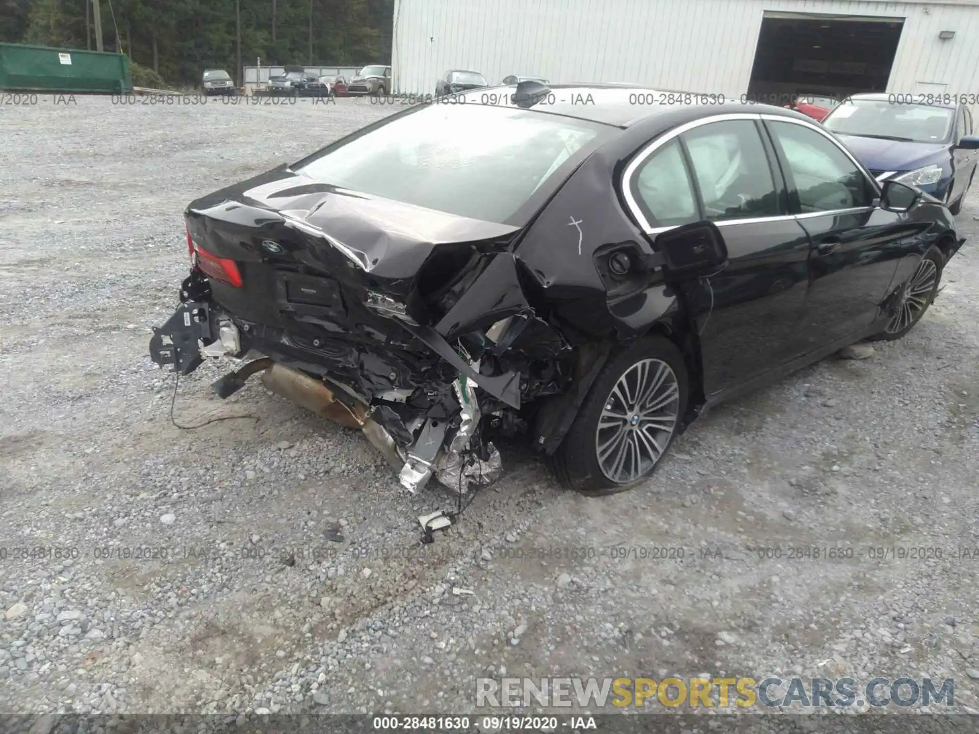 4 Photograph of a damaged car WBAJA7C53KWW18671 BMW 5 SERIES 2019