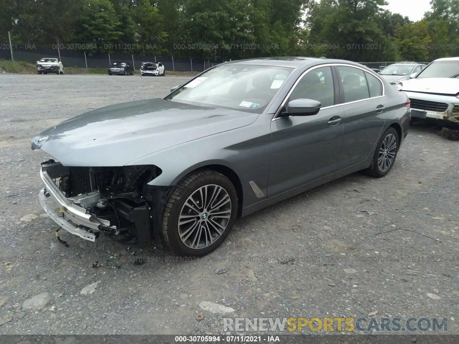 2 Photograph of a damaged car WBAJA7C53KWW41920 BMW 5 SERIES 2019