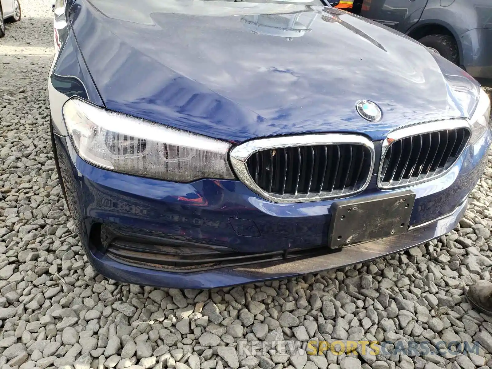 9 Photograph of a damaged car WBAJA7C53KWW46907 BMW 5 SERIES 2019