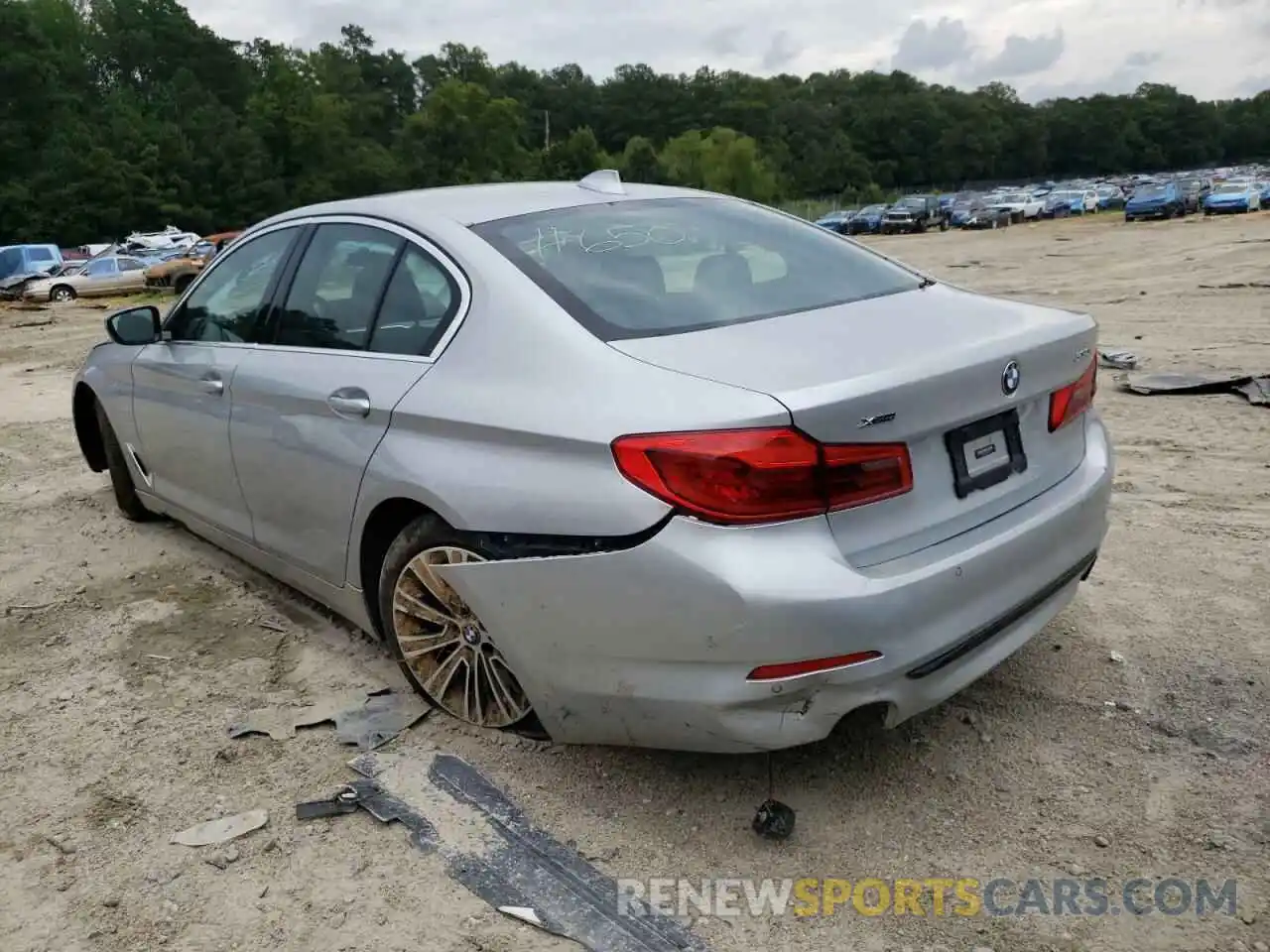 3 Photograph of a damaged car WBAJA7C54KG911327 BMW 5 SERIES 2019