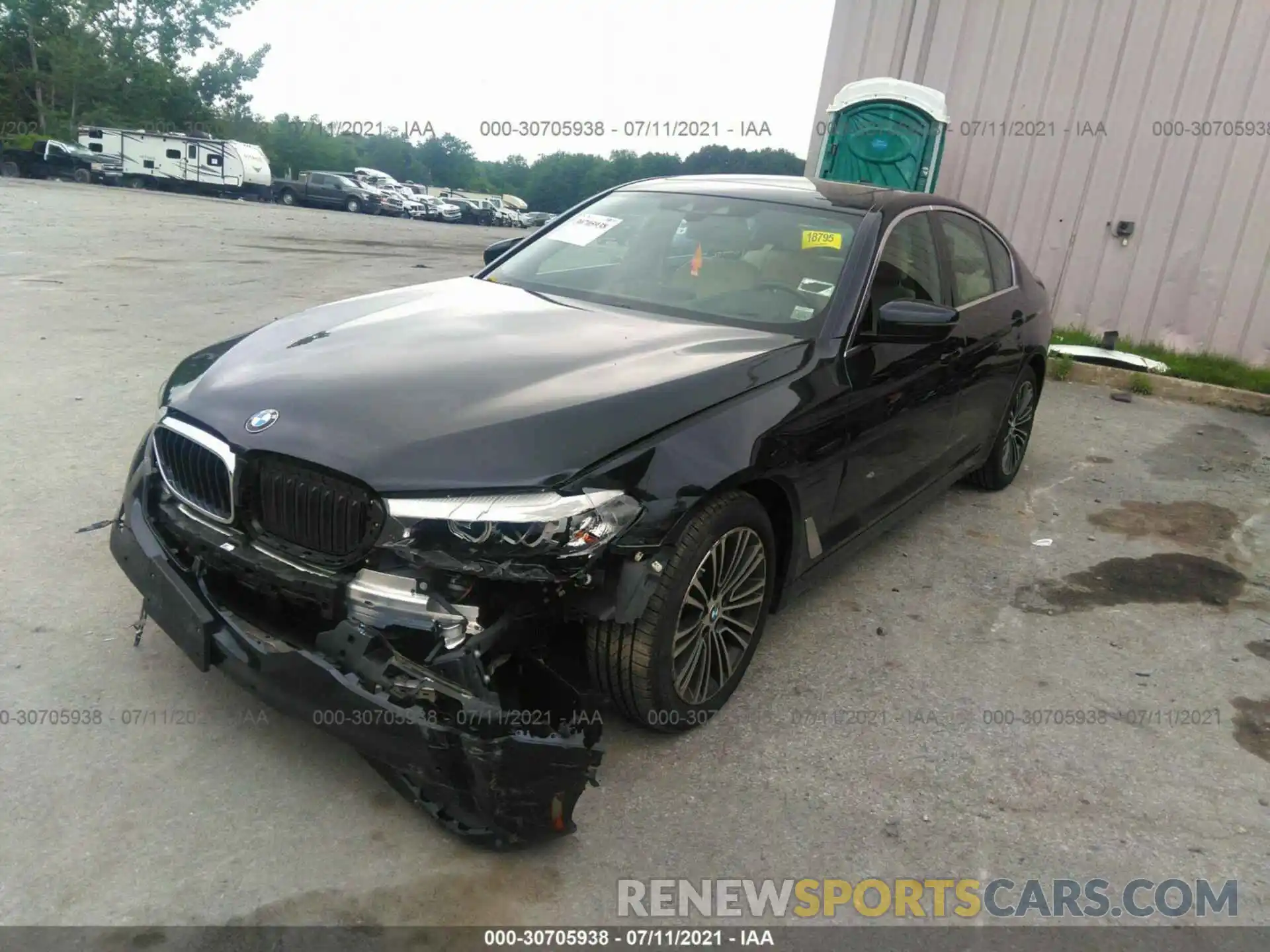 2 Photograph of a damaged car WBAJA7C54KG912025 BMW 5 SERIES 2019