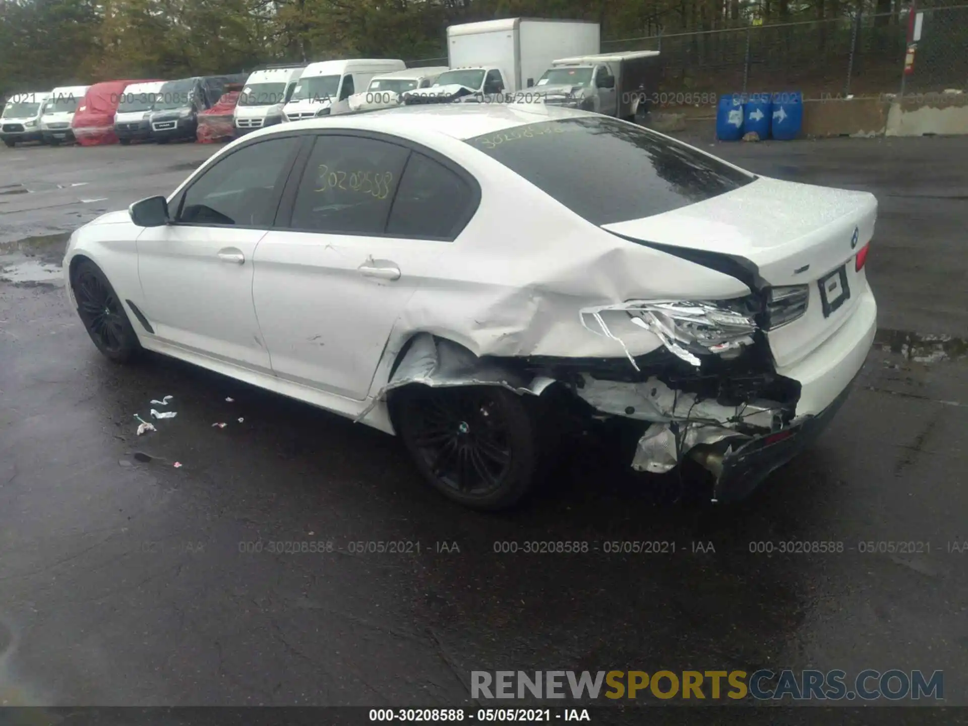 3 Photograph of a damaged car WBAJA7C54KG912462 BMW 5 SERIES 2019