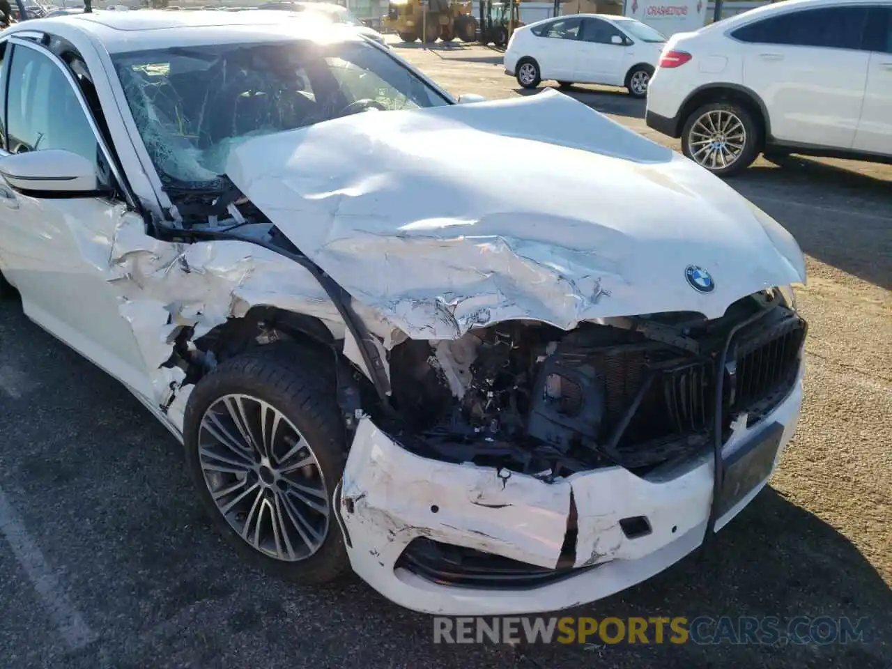 9 Photograph of a damaged car WBAJA7C54KWW01524 BMW 5 SERIES 2019