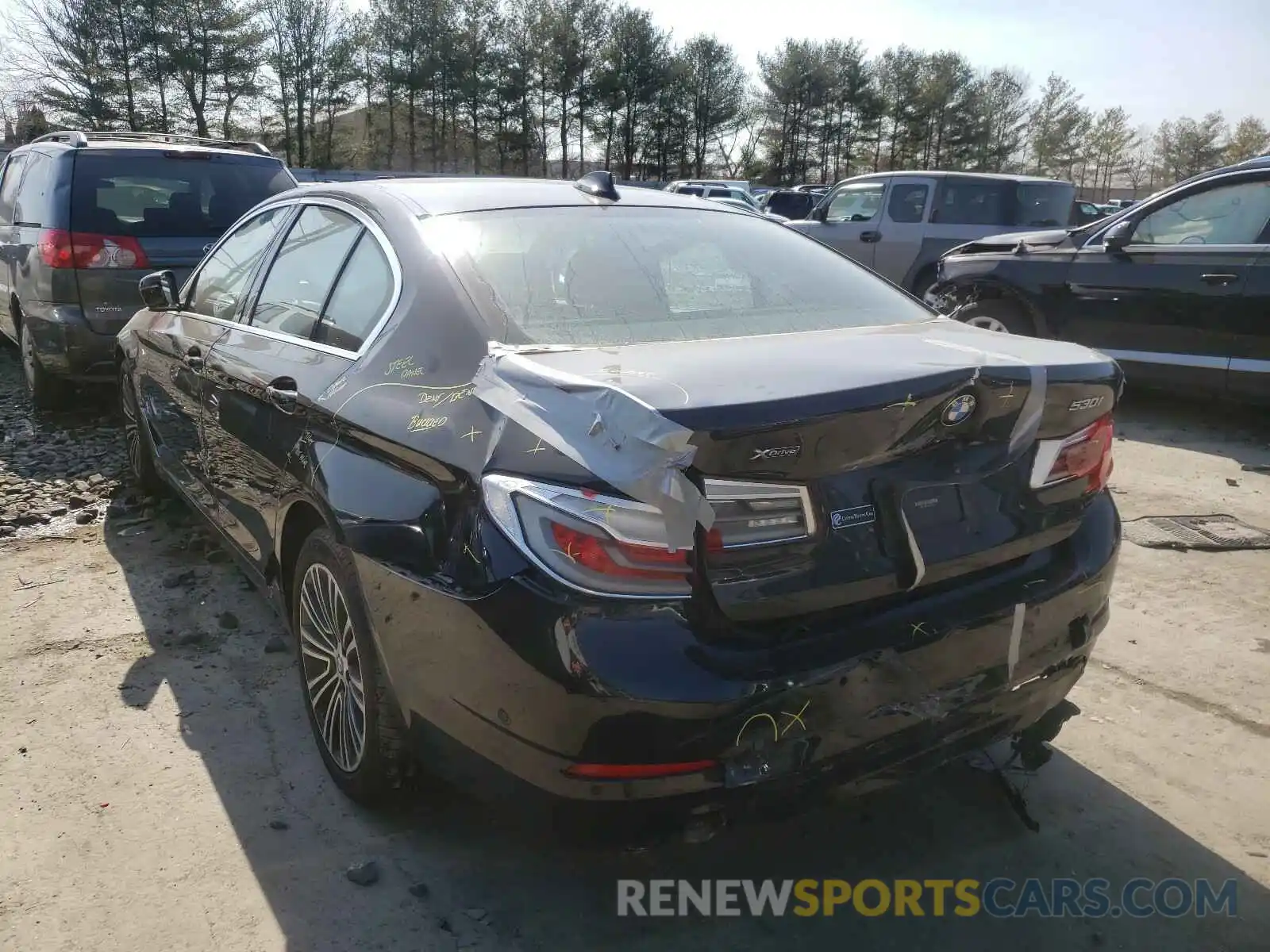 3 Photograph of a damaged car WBAJA7C54KWW07016 BMW 5 SERIES 2019