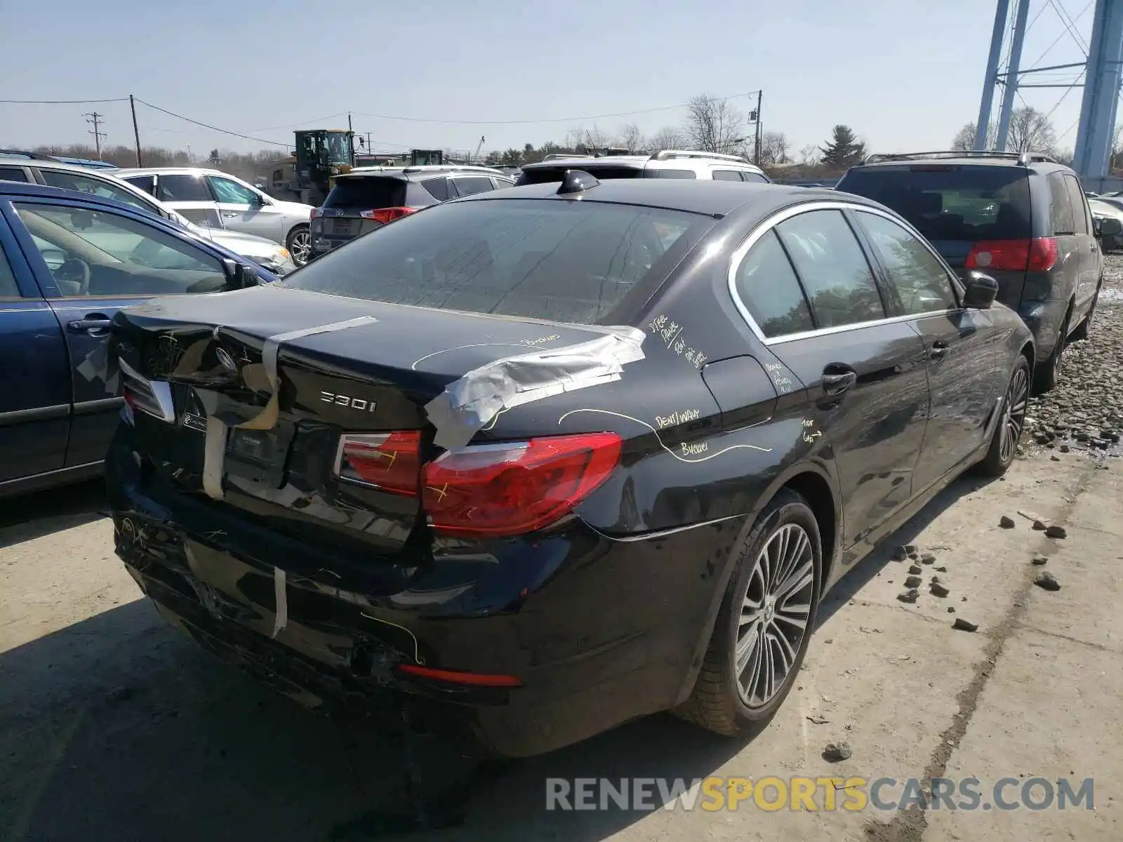 4 Фотография поврежденного автомобиля WBAJA7C54KWW07016 BMW 5 SERIES 2019