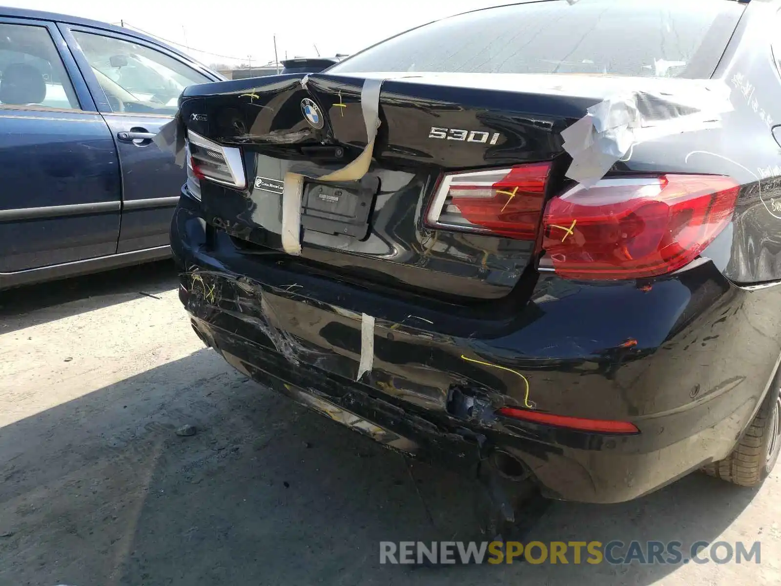 9 Photograph of a damaged car WBAJA7C54KWW07016 BMW 5 SERIES 2019