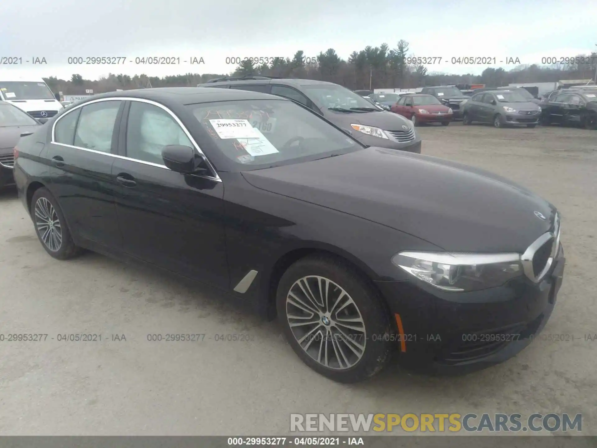 1 Photograph of a damaged car WBAJA7C54KWW18338 BMW 5 SERIES 2019