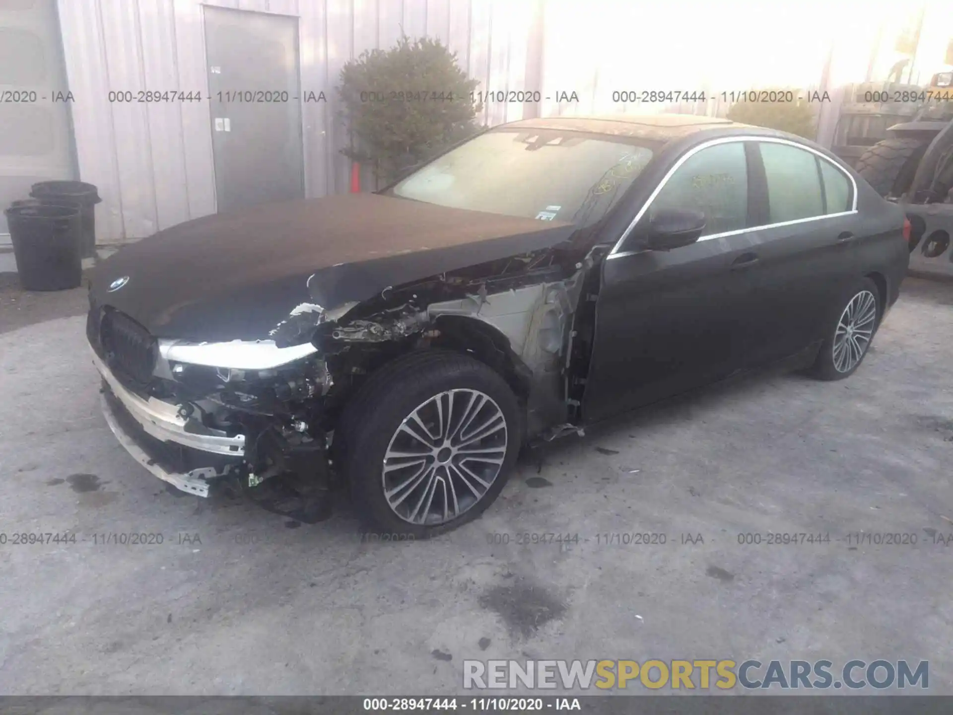 2 Photograph of a damaged car WBAJA7C55KG911160 BMW 5 SERIES 2019