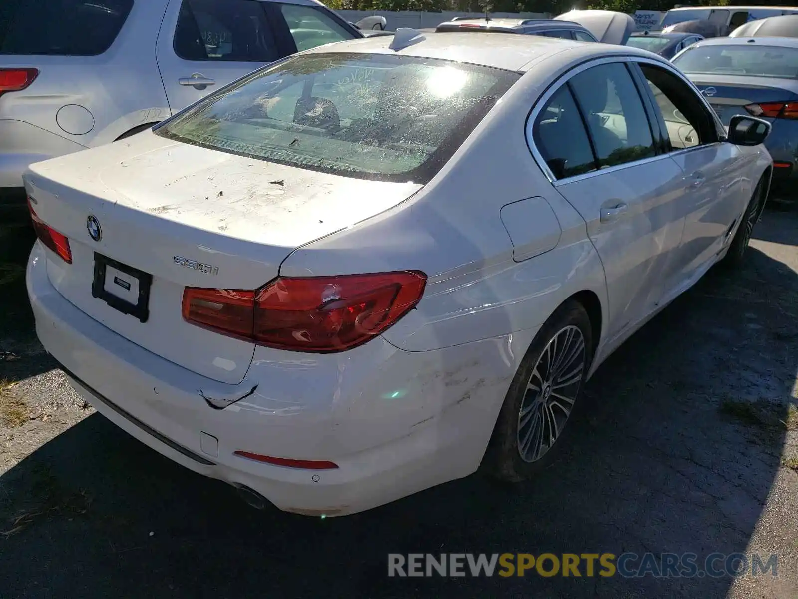 4 Photograph of a damaged car WBAJA7C55KG912583 BMW 5 SERIES 2019