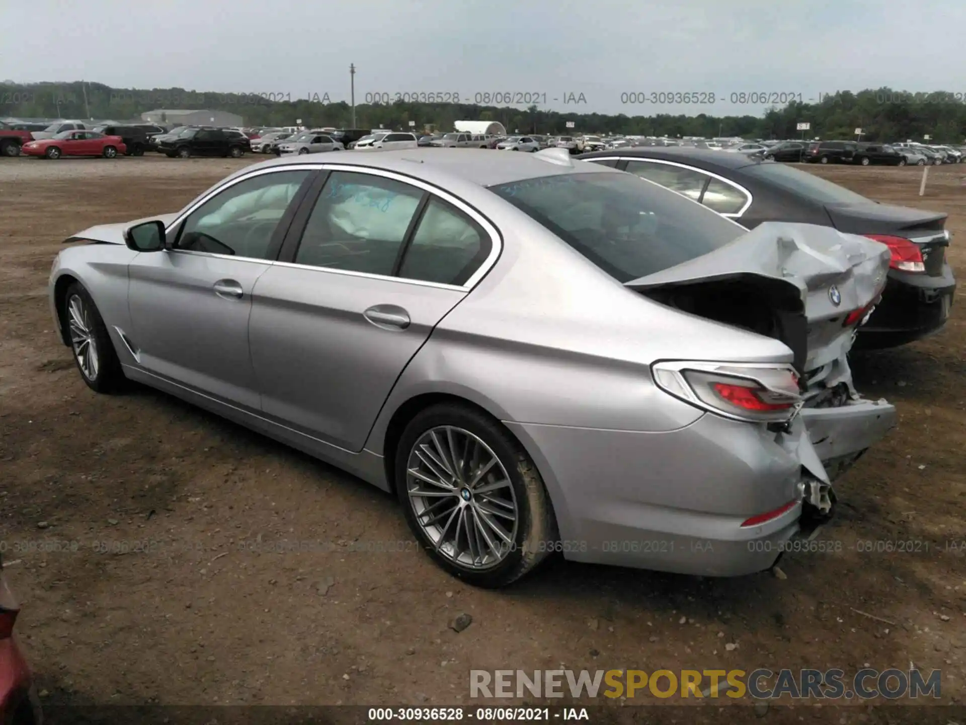 3 Photograph of a damaged car WBAJA7C55KWC77759 BMW 5 SERIES 2019