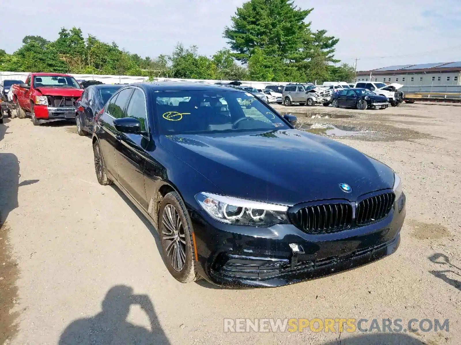 1 Photograph of a damaged car WBAJA7C55KWC78023 BMW 5 SERIES 2019