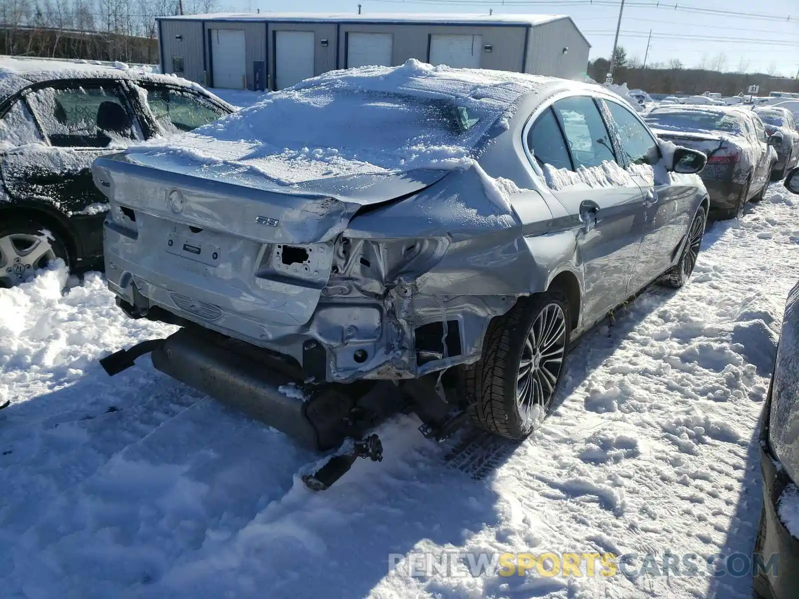 4 Фотография поврежденного автомобиля WBAJA7C55KWW04464 BMW 5 SERIES 2019