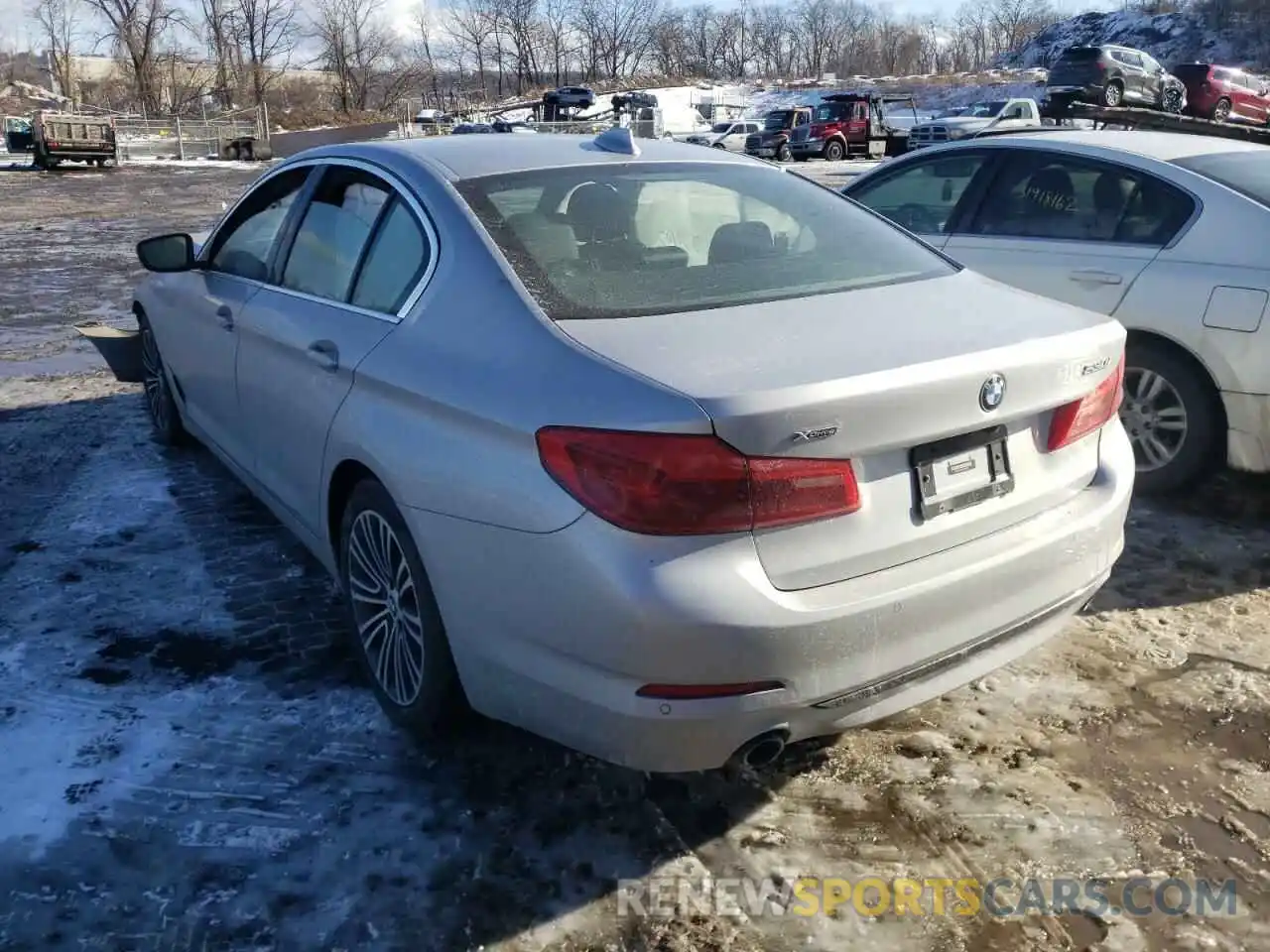 3 Фотография поврежденного автомобиля WBAJA7C55KWW05923 BMW 5 SERIES 2019