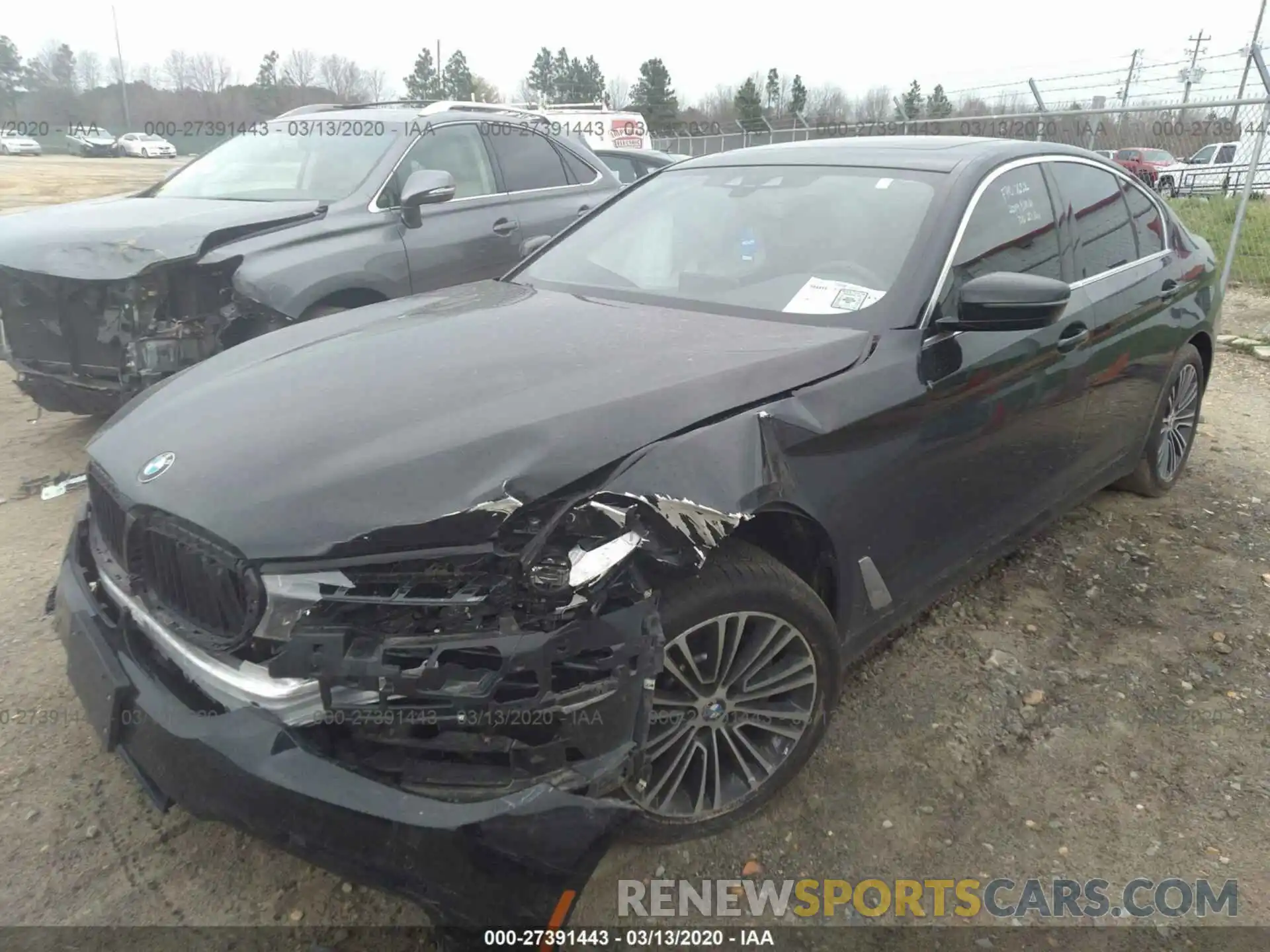 2 Photograph of a damaged car WBAJA7C55KWW18364 BMW 5 SERIES 2019