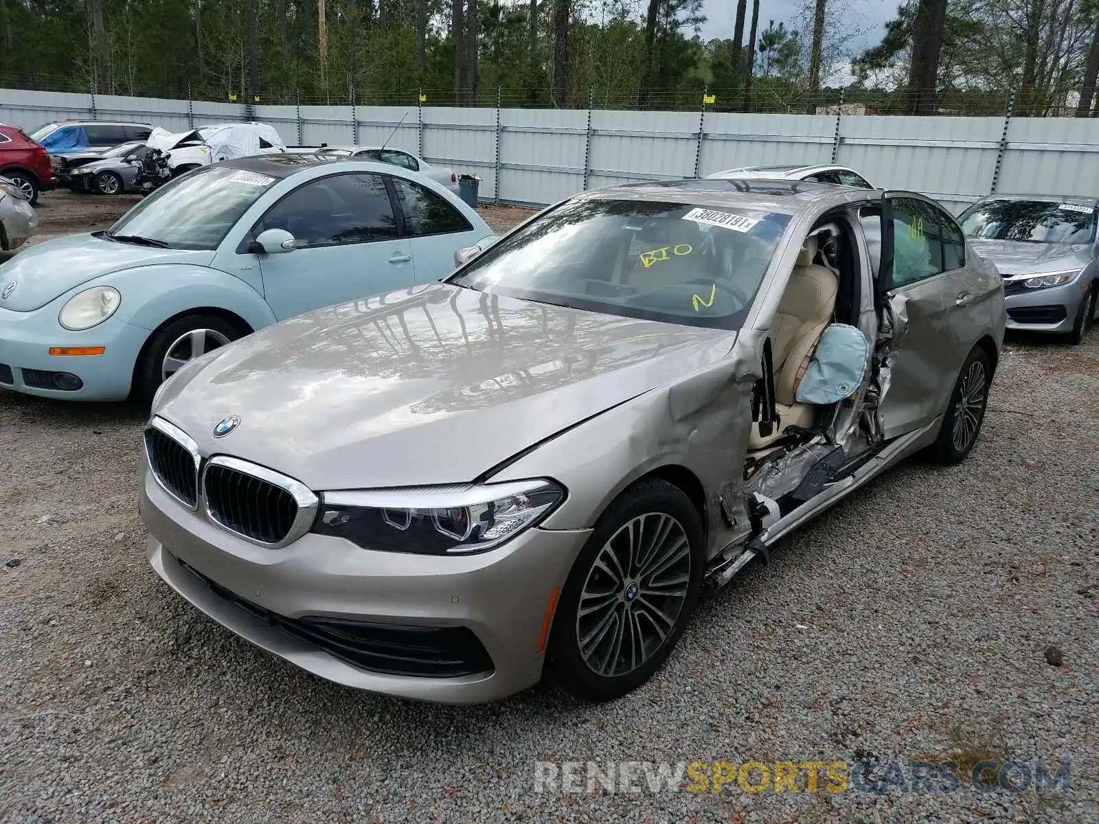 2 Photograph of a damaged car WBAJA7C55KWW45919 BMW 5 SERIES 2019