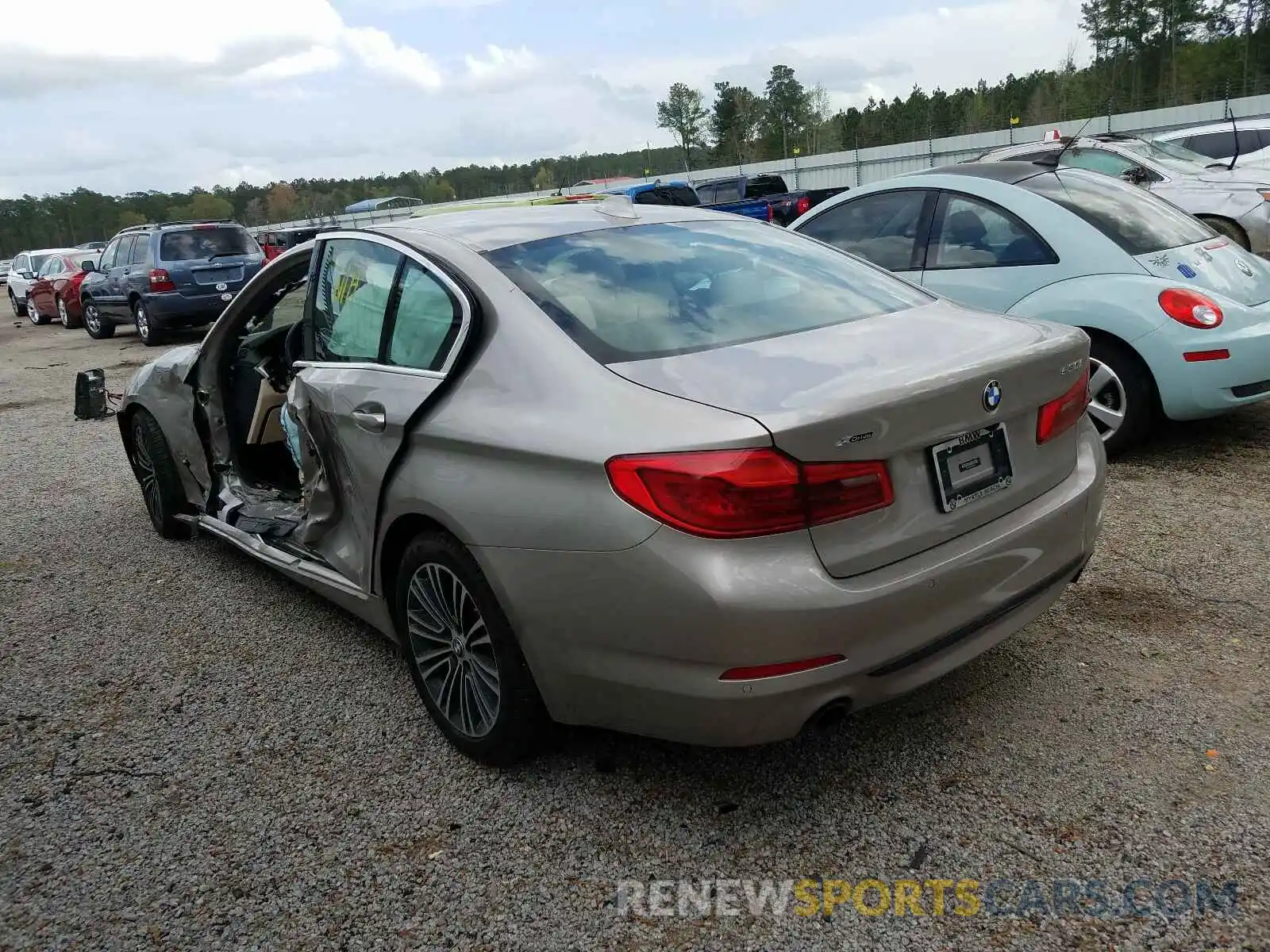 3 Photograph of a damaged car WBAJA7C55KWW45919 BMW 5 SERIES 2019