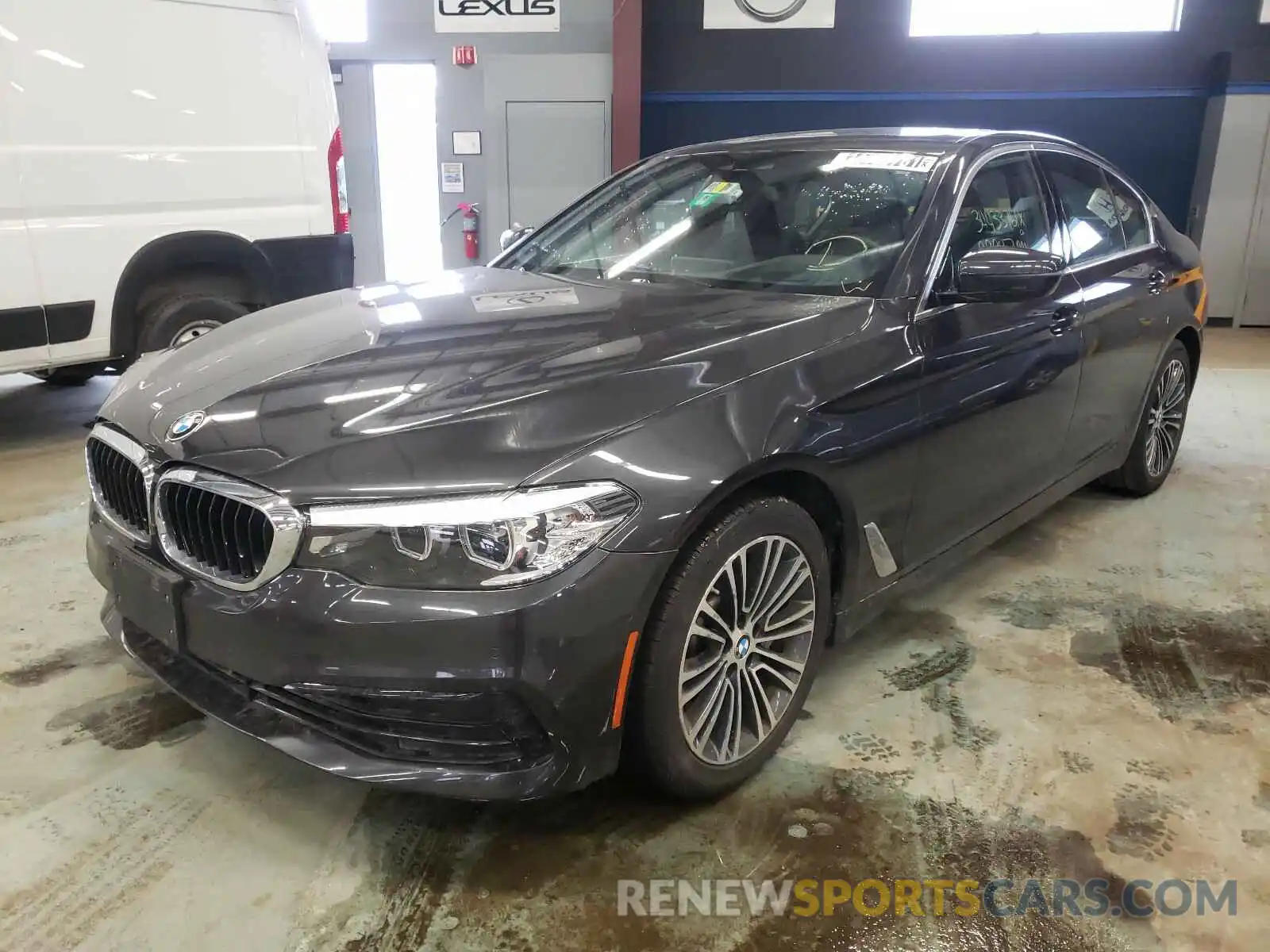 2 Photograph of a damaged car WBAJA7C55KWW47864 BMW 5 SERIES 2019