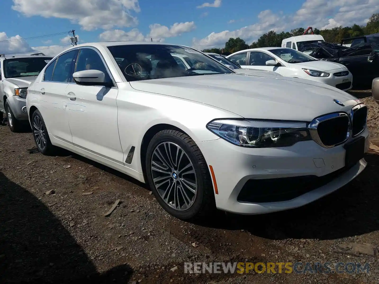 1 Photograph of a damaged car WBAJA7C55KWW48724 BMW 5 SERIES 2019