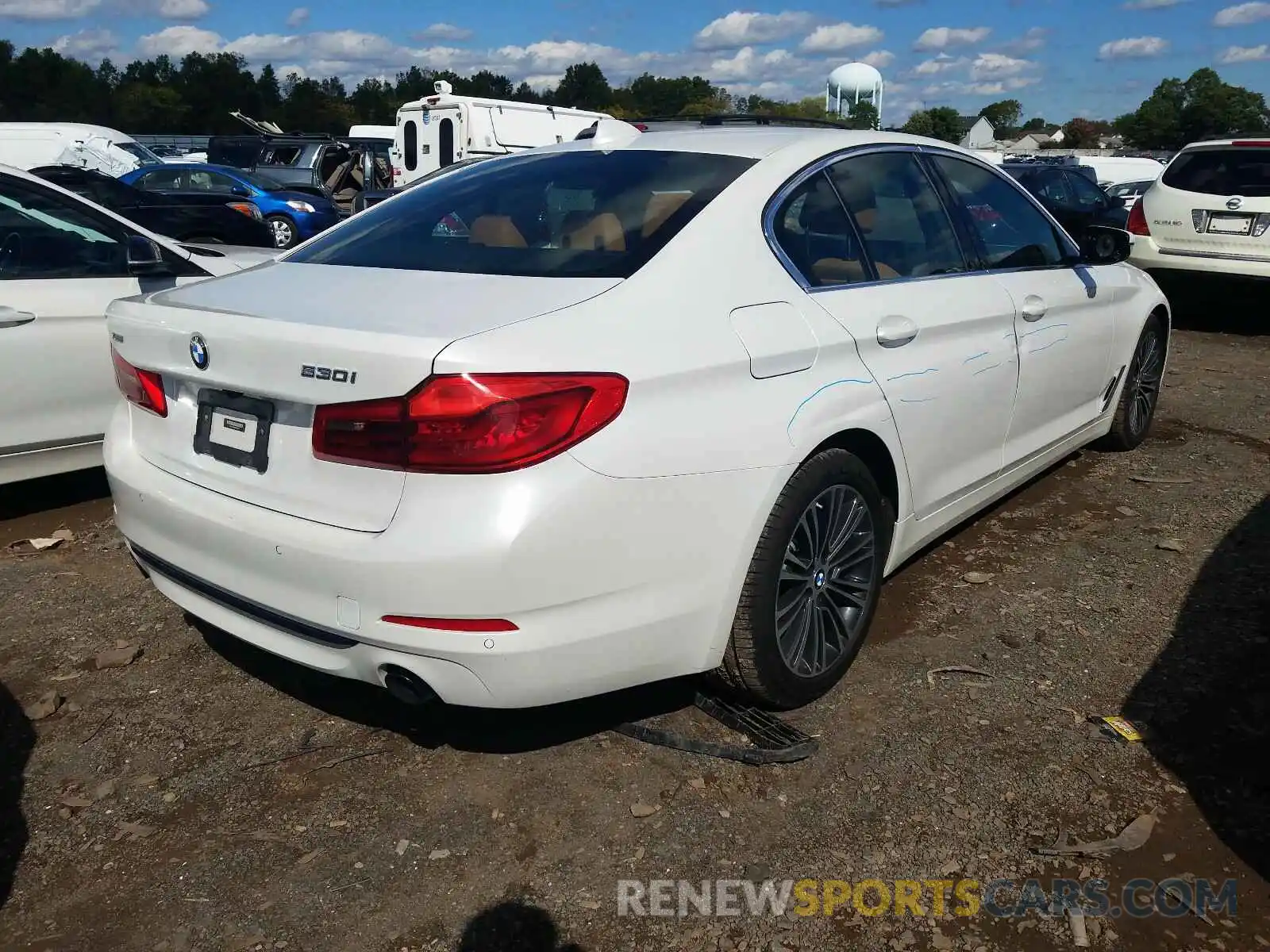 4 Фотография поврежденного автомобиля WBAJA7C55KWW48724 BMW 5 SERIES 2019