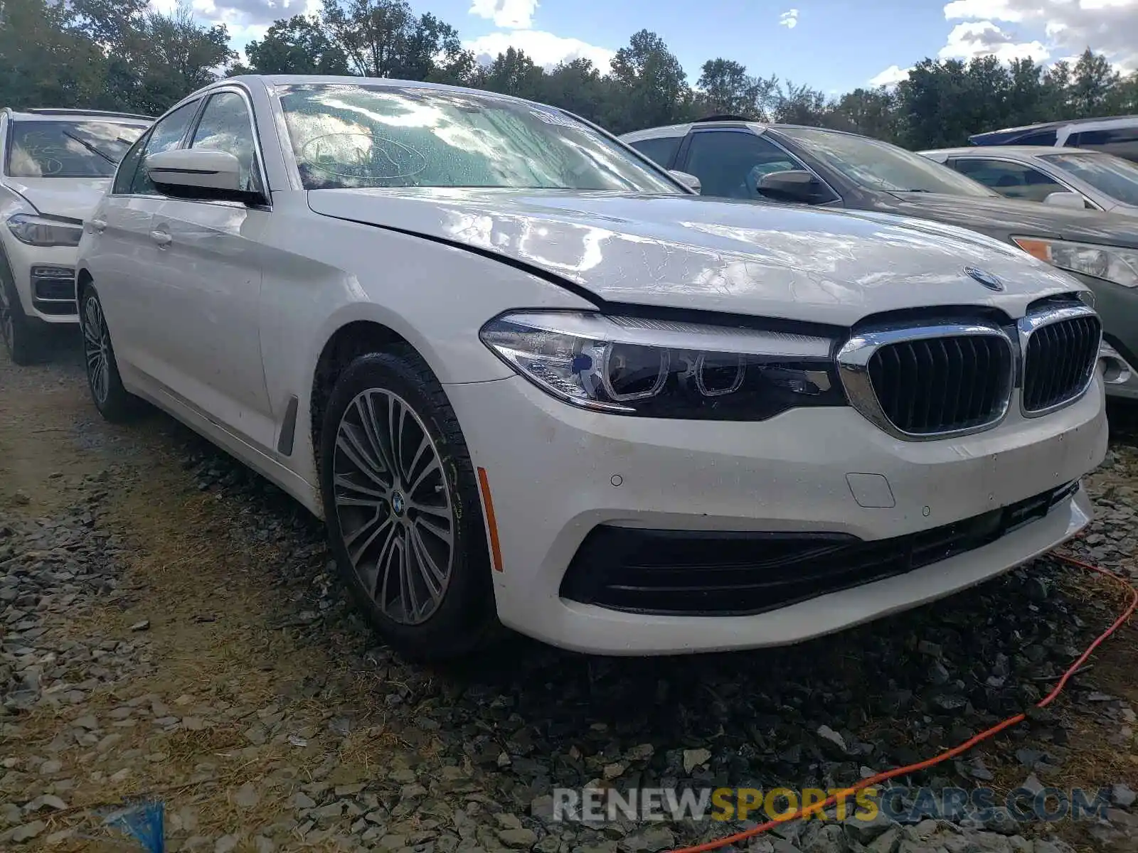 1 Photograph of a damaged car WBAJA7C56KG911250 BMW 5 SERIES 2019