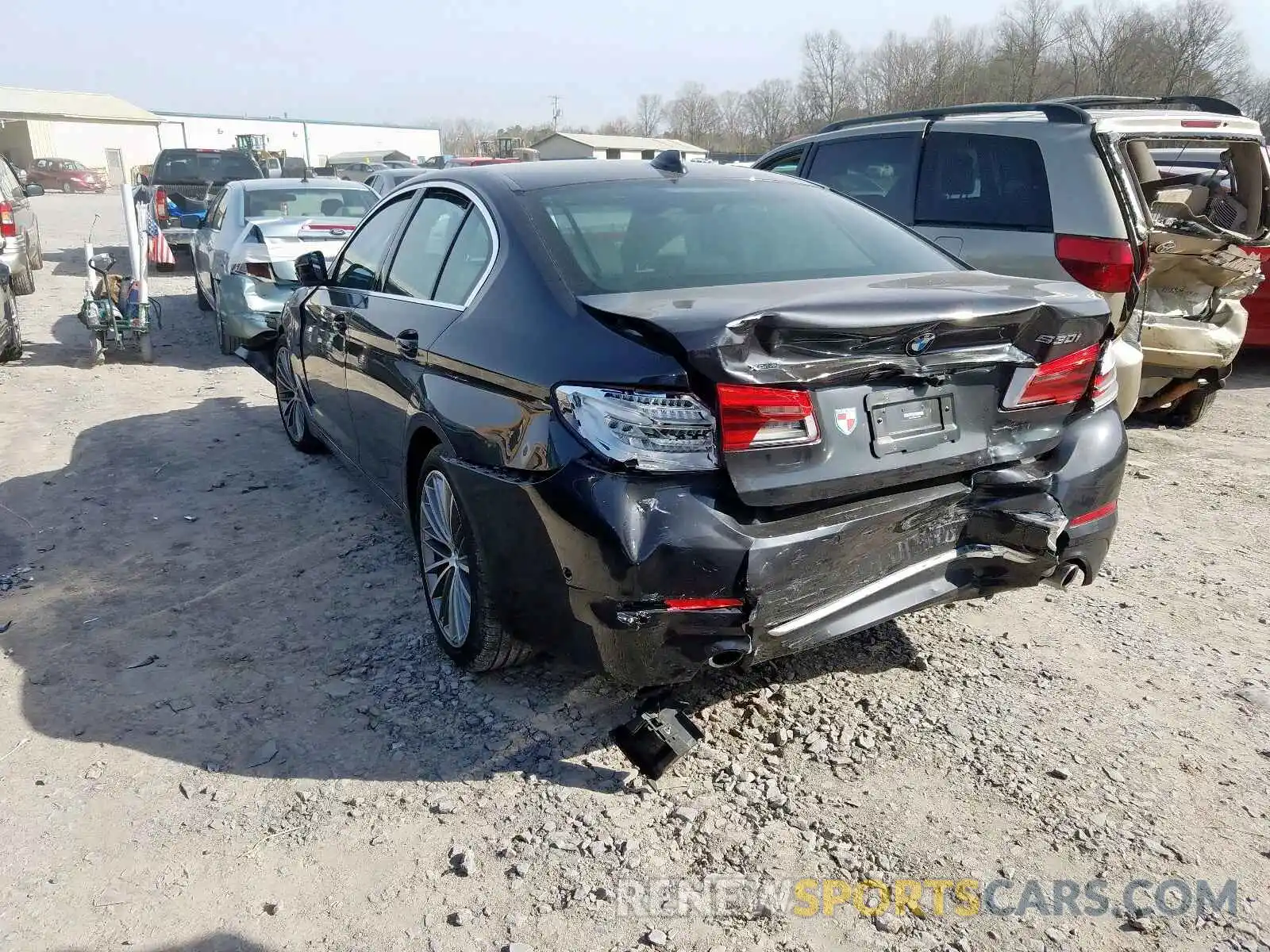 3 Фотография поврежденного автомобиля WBAJA7C56KWC77706 BMW 5 SERIES 2019