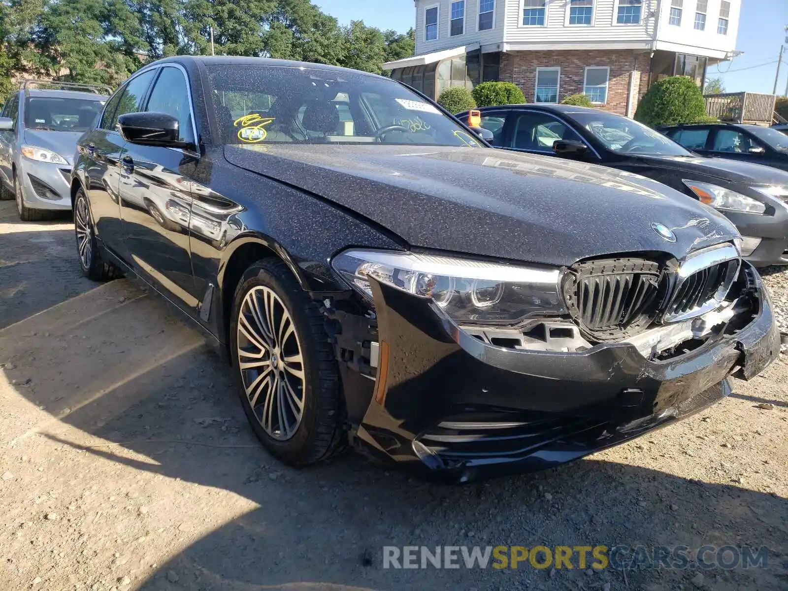 1 Photograph of a damaged car WBAJA7C56KWW13982 BMW 5 SERIES 2019