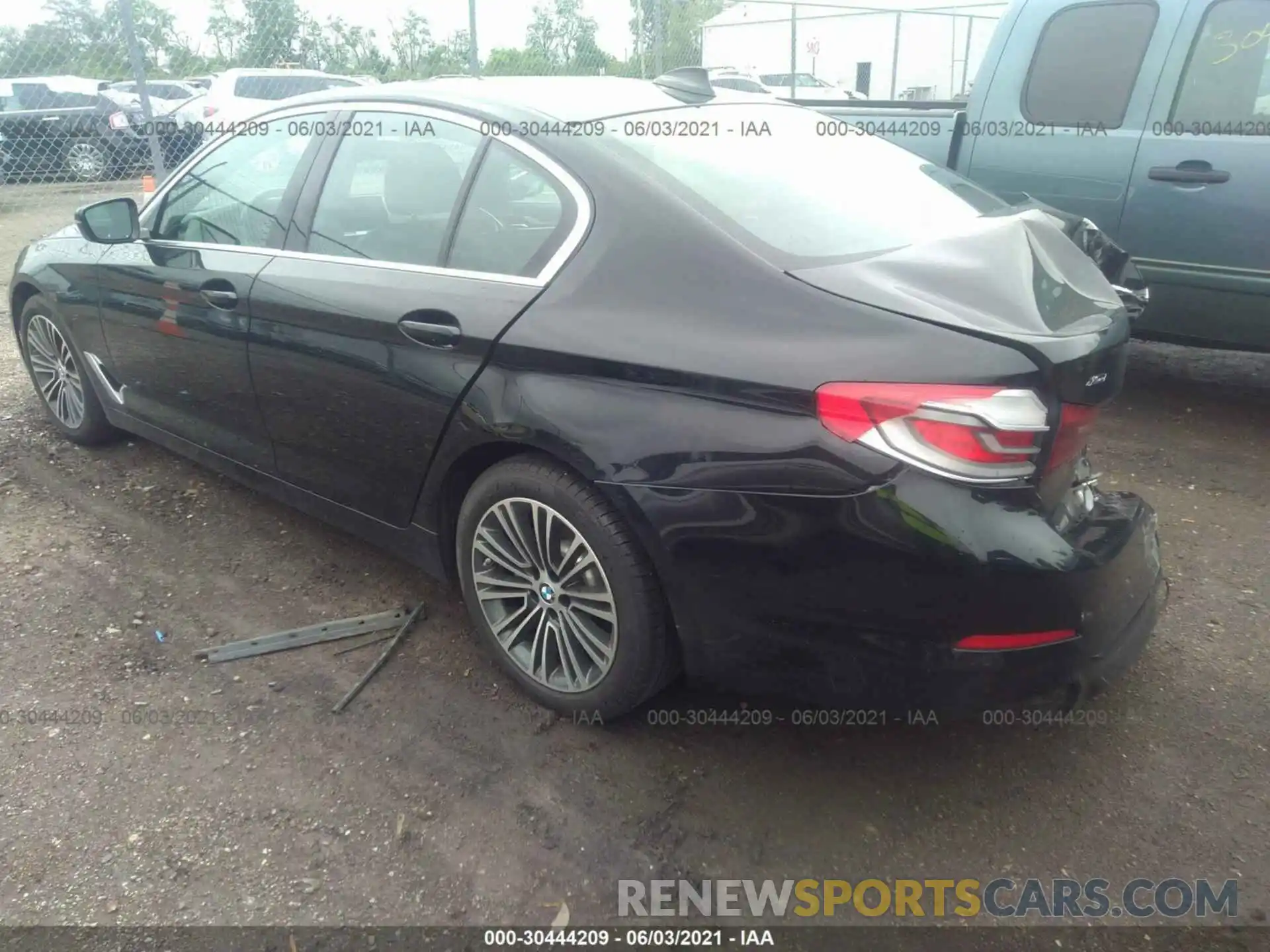 3 Photograph of a damaged car WBAJA7C56KWW17417 BMW 5 SERIES 2019