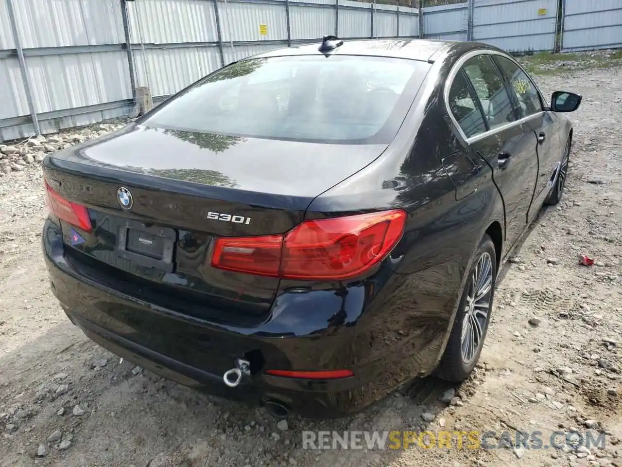 4 Photograph of a damaged car WBAJA7C56KWW17790 BMW 5 SERIES 2019