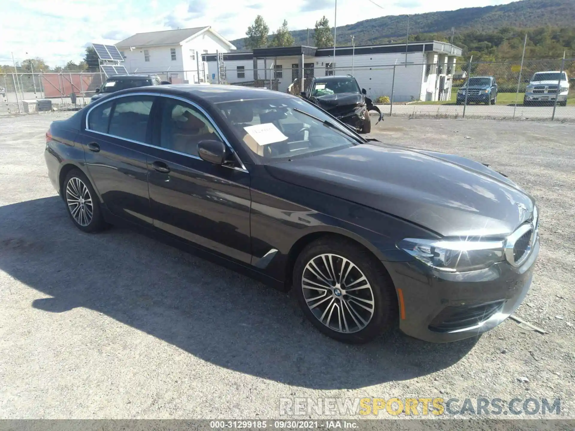 1 Photograph of a damaged car WBAJA7C56KWW18986 BMW 5 SERIES 2019